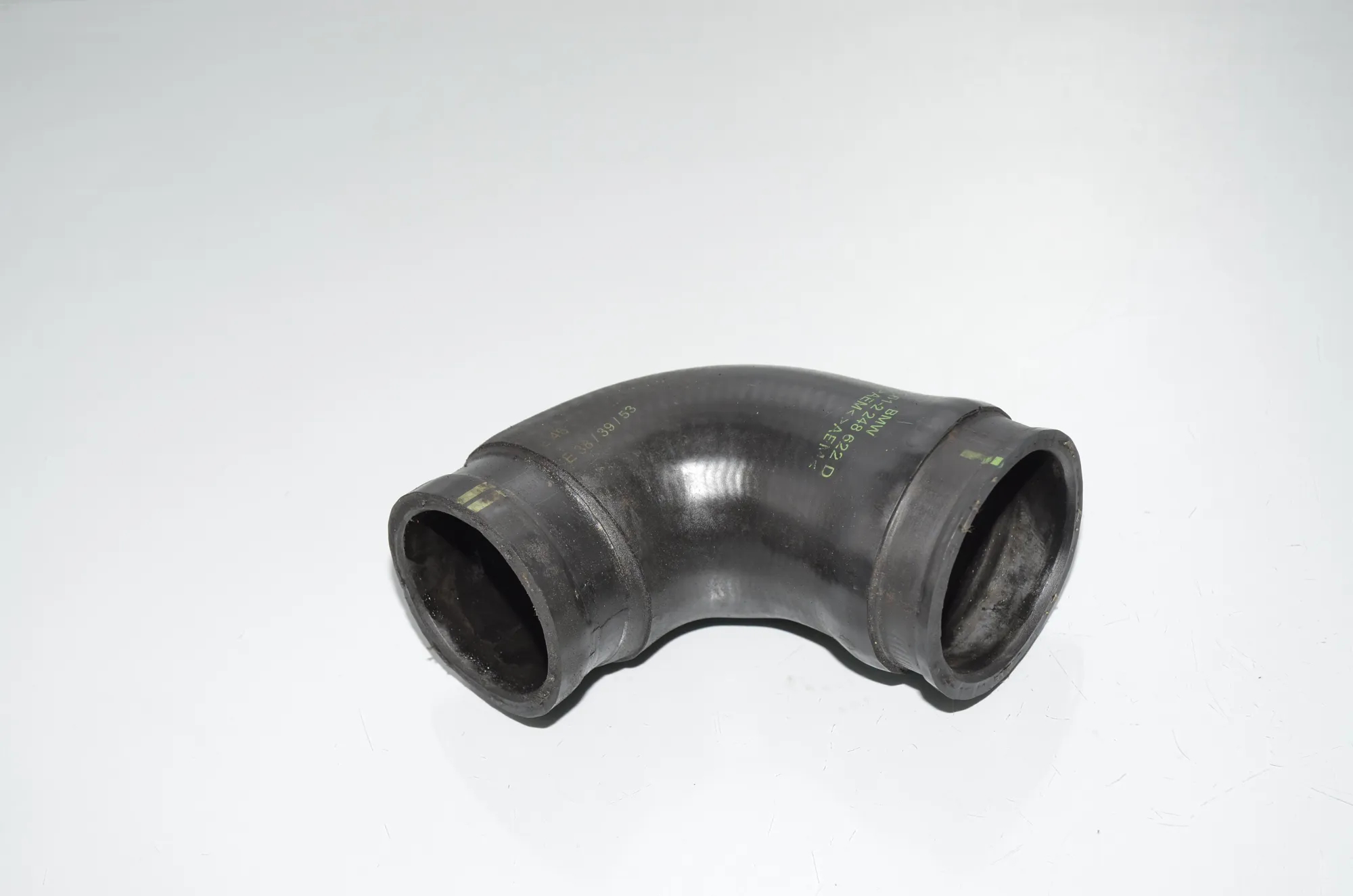 Intercooler Hose Pipe – OEM 2248622 · BMW 5 (E39) 530 d 2000 – 4