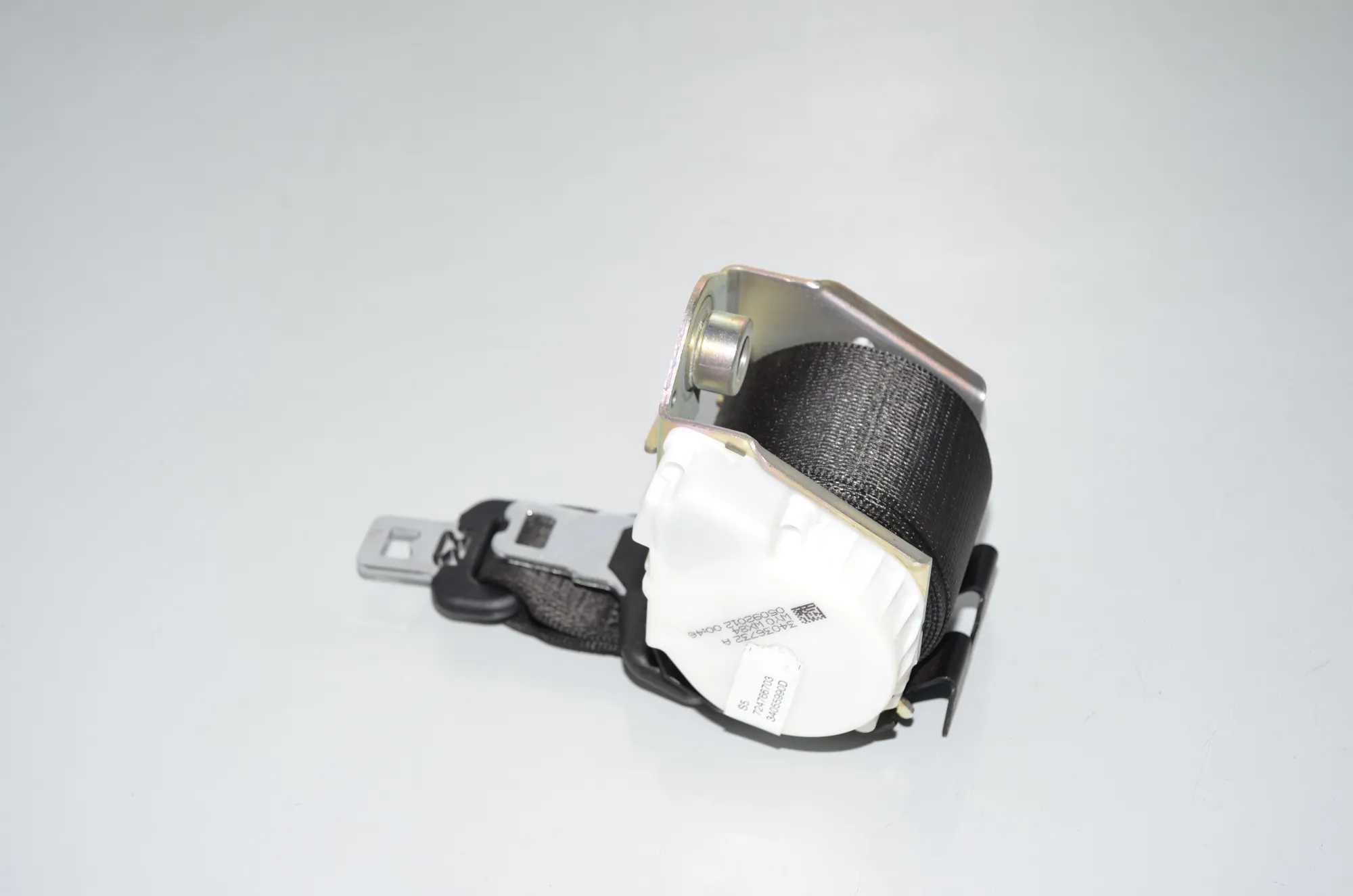 Rear Middle Seatbelt – OEM 7247667 · BMW 5 (F10) 525 d 2012 – 2