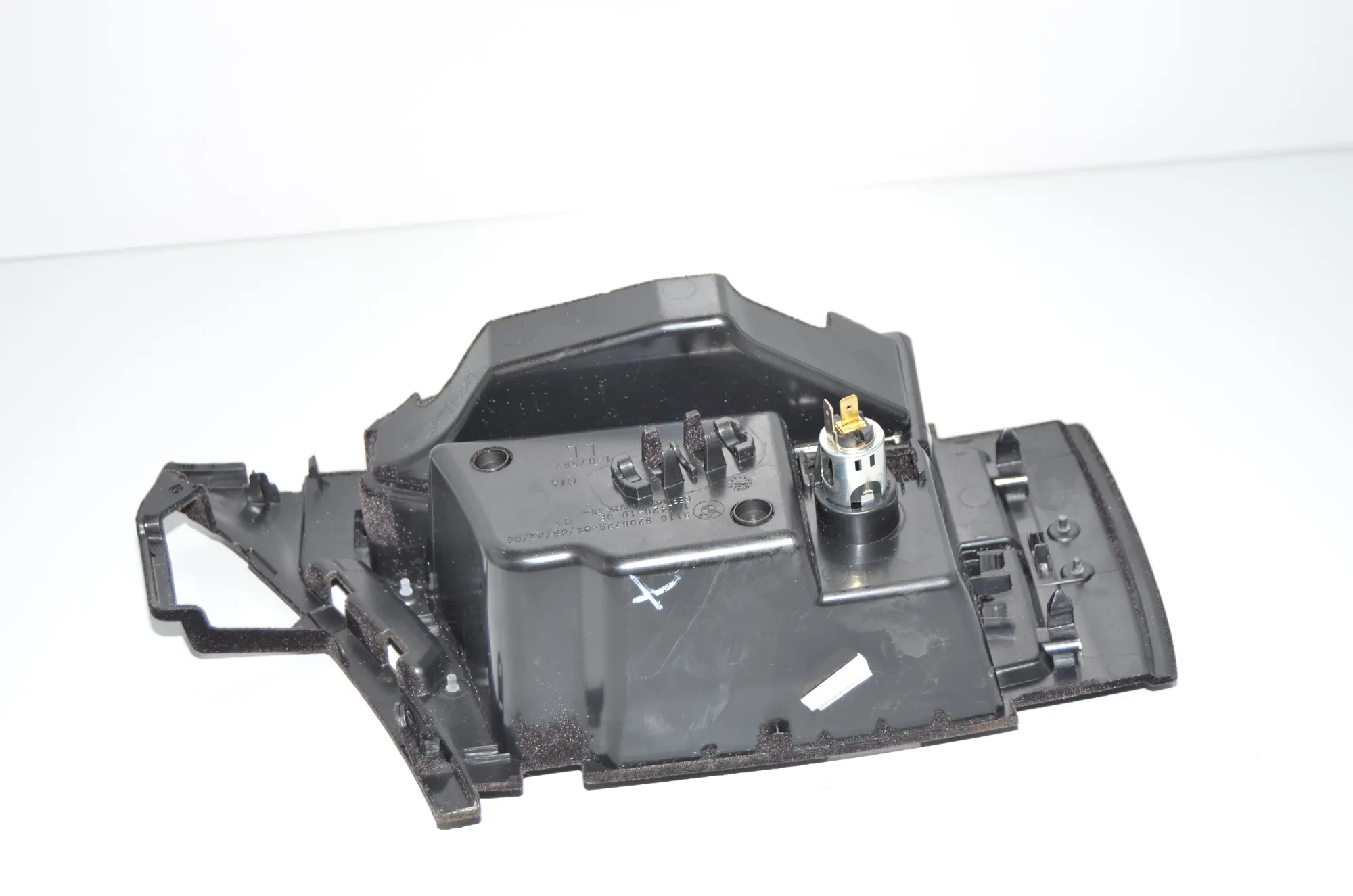Center Console Trim – OEM 9206729 · BMW 5 (F10) 525 d 2012 – 4