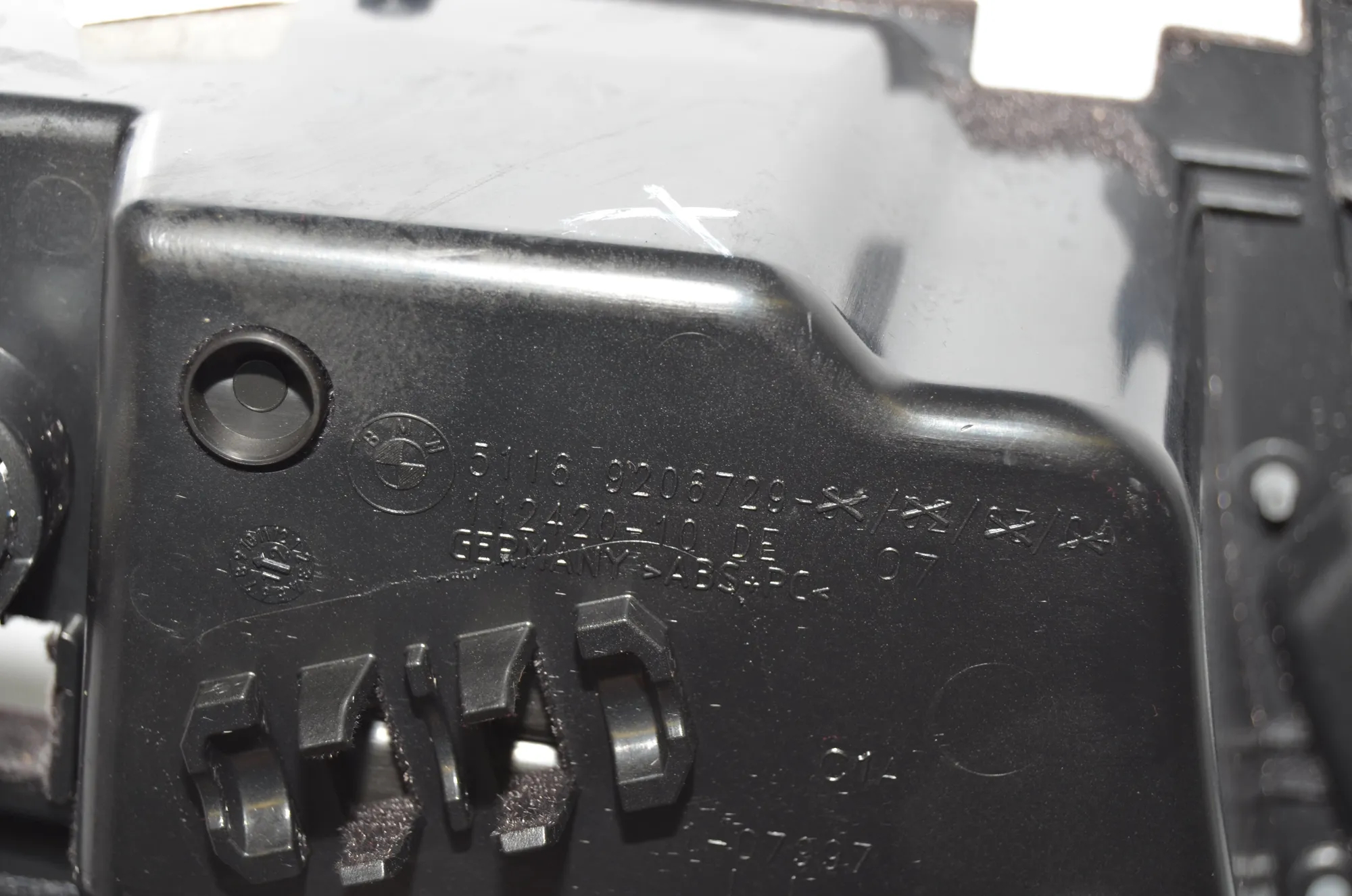 Center Console Trim – OEM 9206729 · BMW 5 (F10) 525 d 2012 – 5