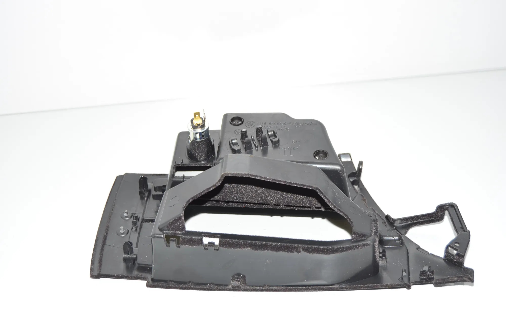 Center Console Trim – OEM 9206729 · BMW 5 (F10) 525 d 2012 – 3