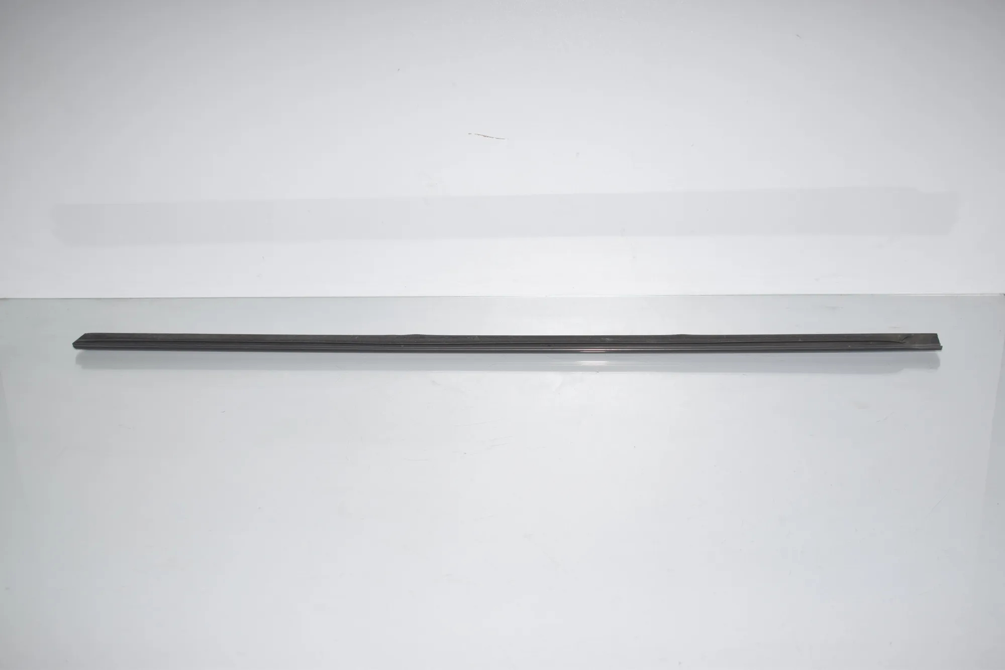 Front Right Door Window Molding – OEM 7291920 · BMW 6 Gran Coupe (F06) 640 d 2013 – 2