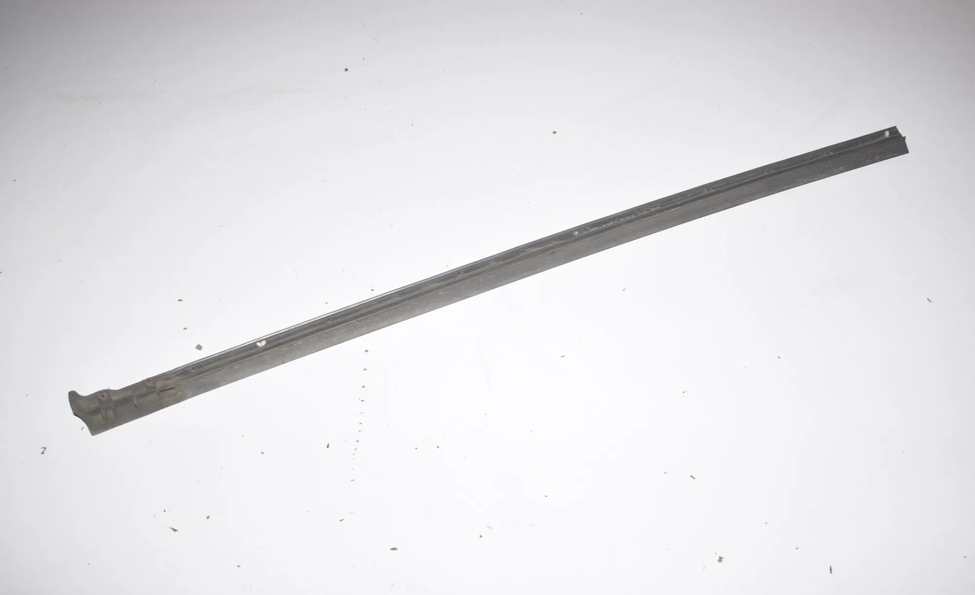 Front Left Door Seal Rubber – OEM 7275296 · BMW 6 Gran Coupe (F06) 640 d 2013 – 4