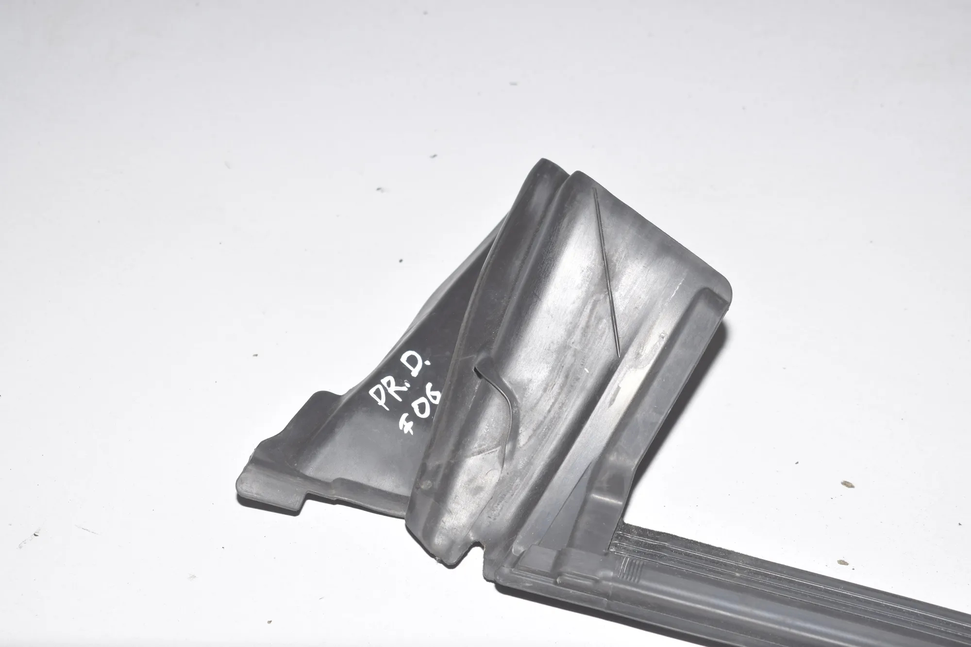 Front Right Door Seal Rubber – OEM 7275294 · BMW 6 Gran Coupe (F06) 640 d 2013 – 4