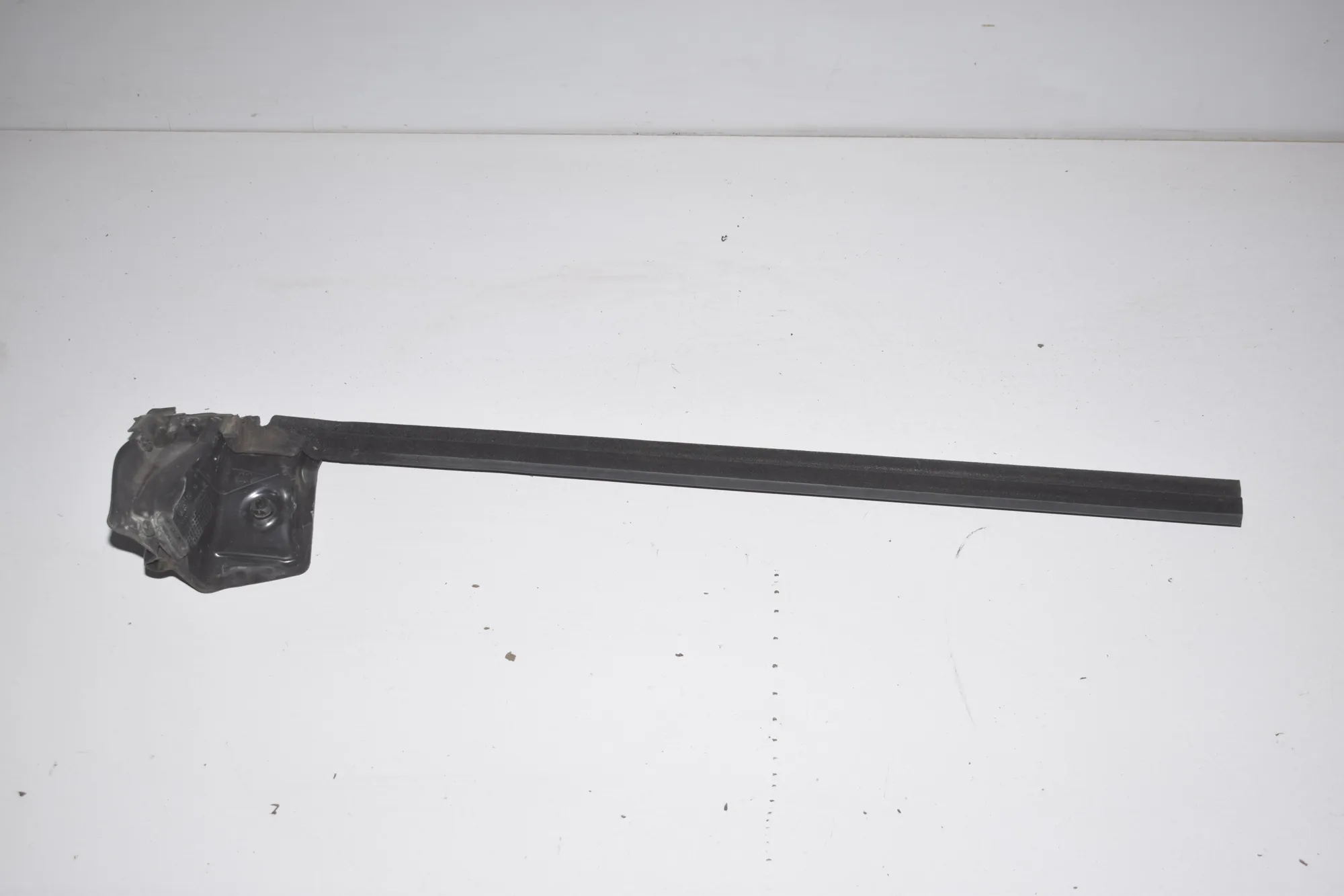 Front Right Door Seal Rubber – OEM 7275294 · BMW 6 Gran Coupe (F06) 640 d 2013 – 2