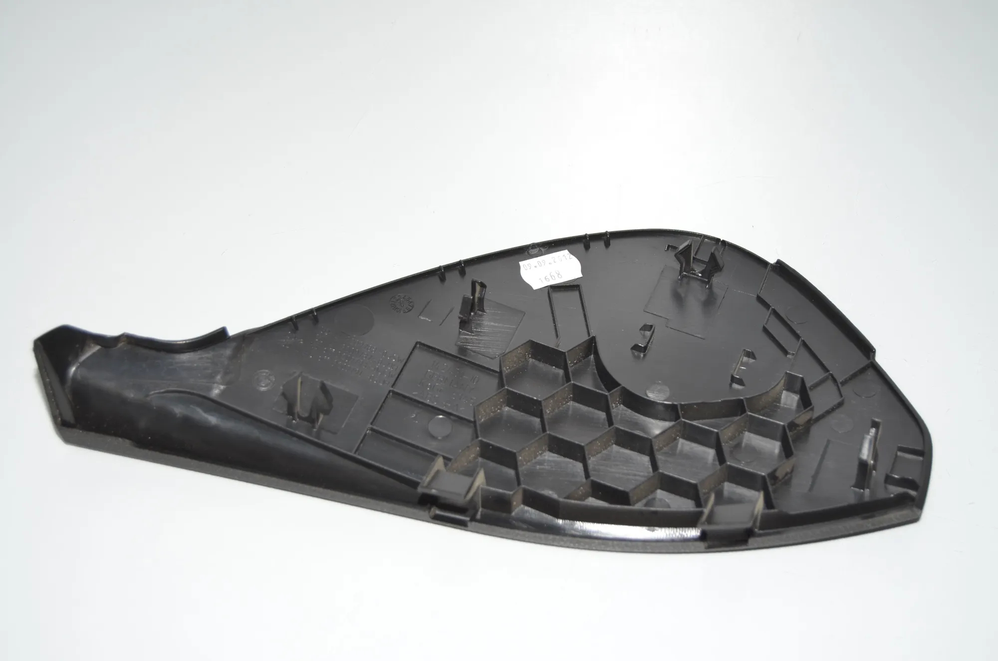 Dashboard Side Trim – OEM 9209788 · BMW 5 (F10) 525 d 2012 – 4
