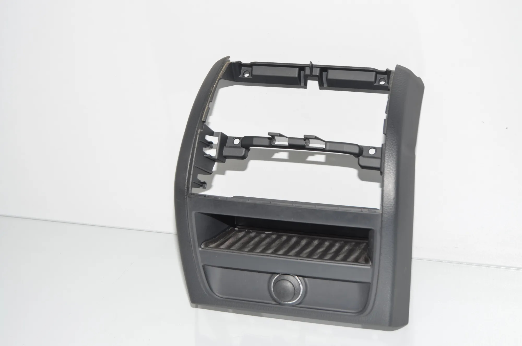 Center Console Trim – OEM 9206664 · BMW 5 (F10) 525 d 2012 – 2