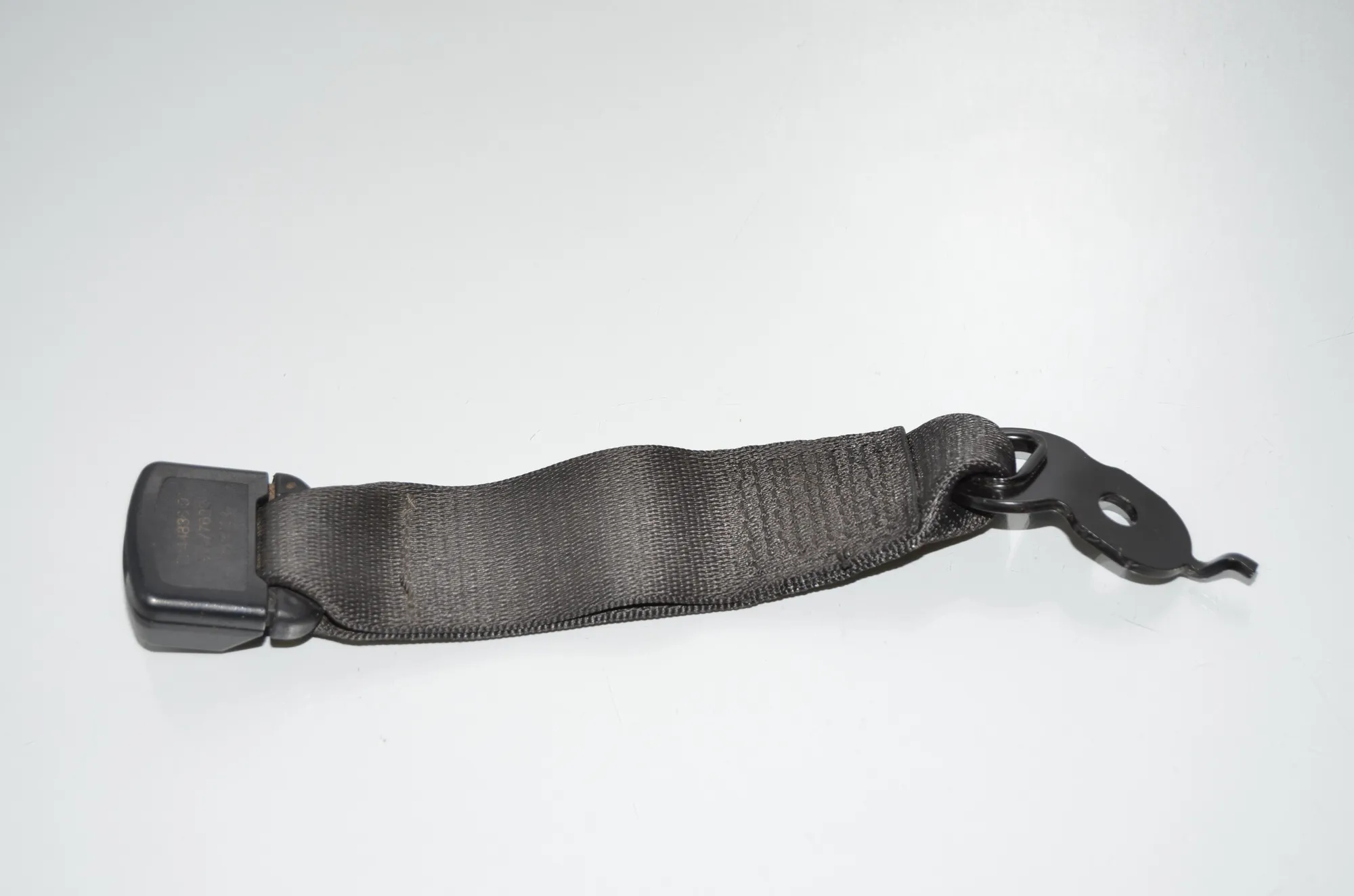 Rear Middle Seat Buckle – OEM 7244836 · BMW 5 (F10) 525 d 2012 – 2