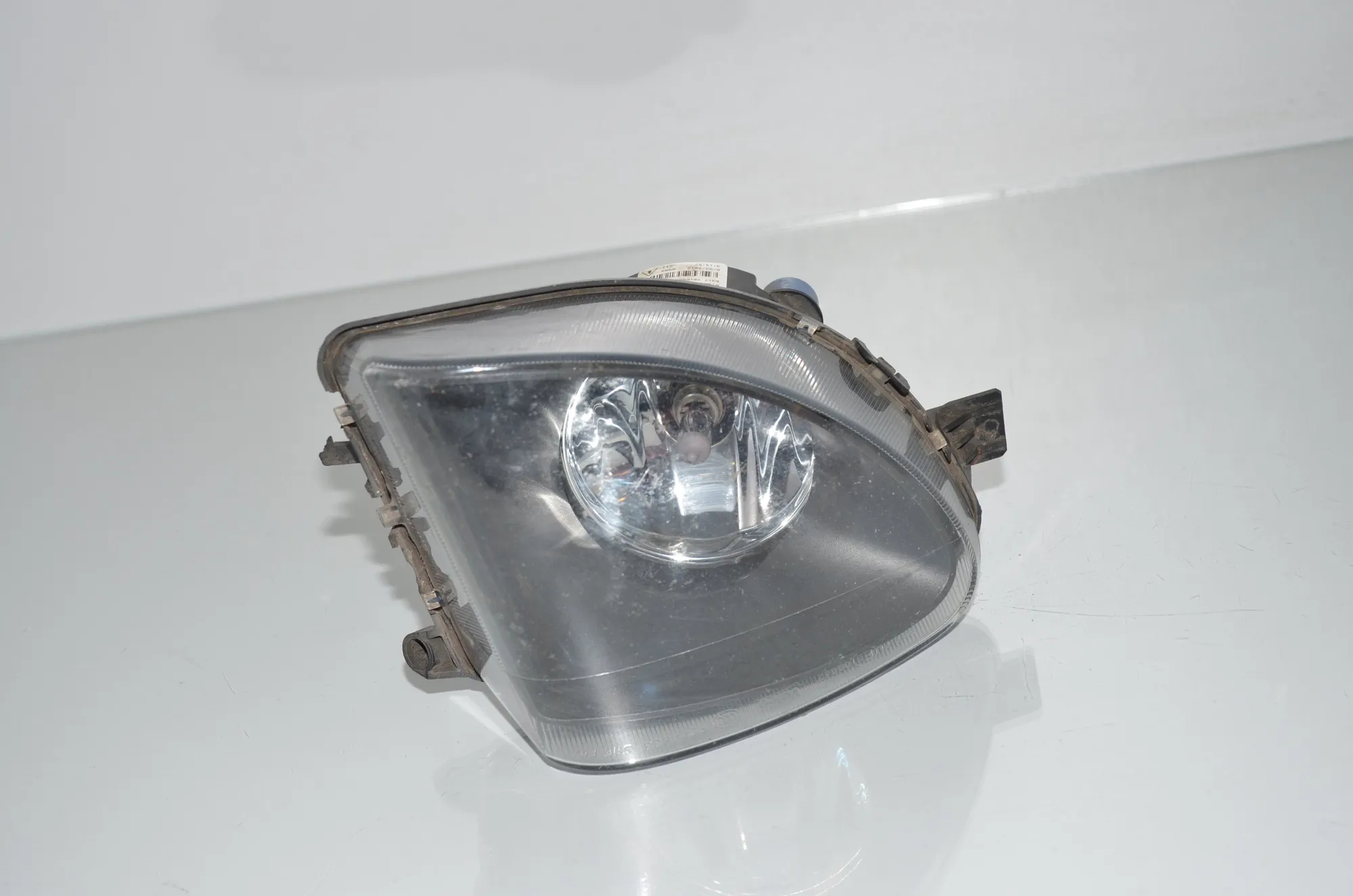 Front Right Fog Light – OEM 7216886 · BMW 5 (F10) 525 d 2012