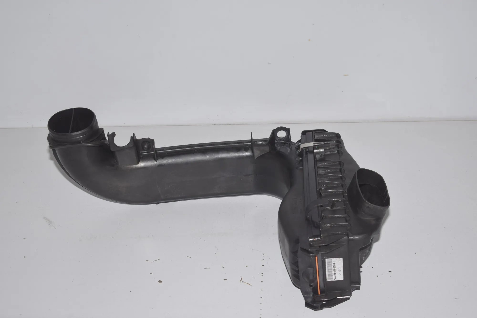 Air Filter Box – OEM 7052899 · BMW 6 Gran Coupe (F06) 640 d 2013 – 2