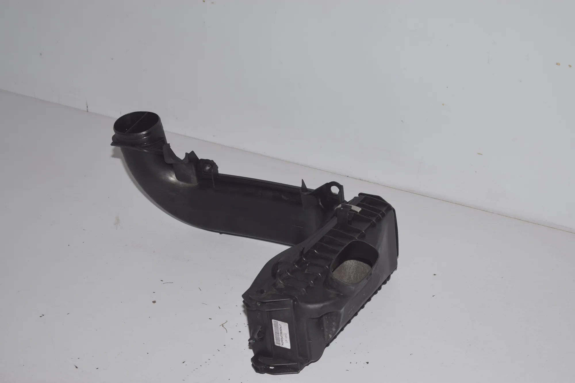 Air Filter Box – OEM 7052899 · BMW 6 Gran Coupe (F06) 640 d 2013 – 3