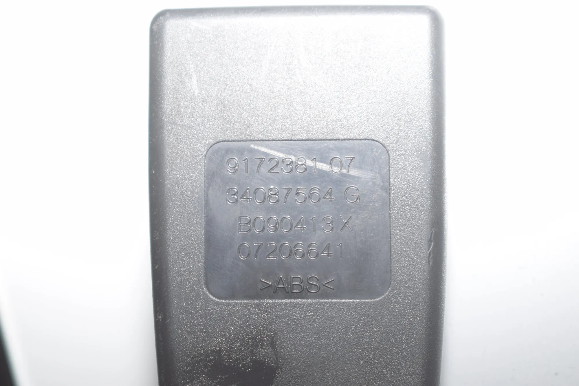 Rear Left Seat Buckle – OEM 9172381 · BMW 6 Gran Coupe (F06) 640 d 2013 – 5