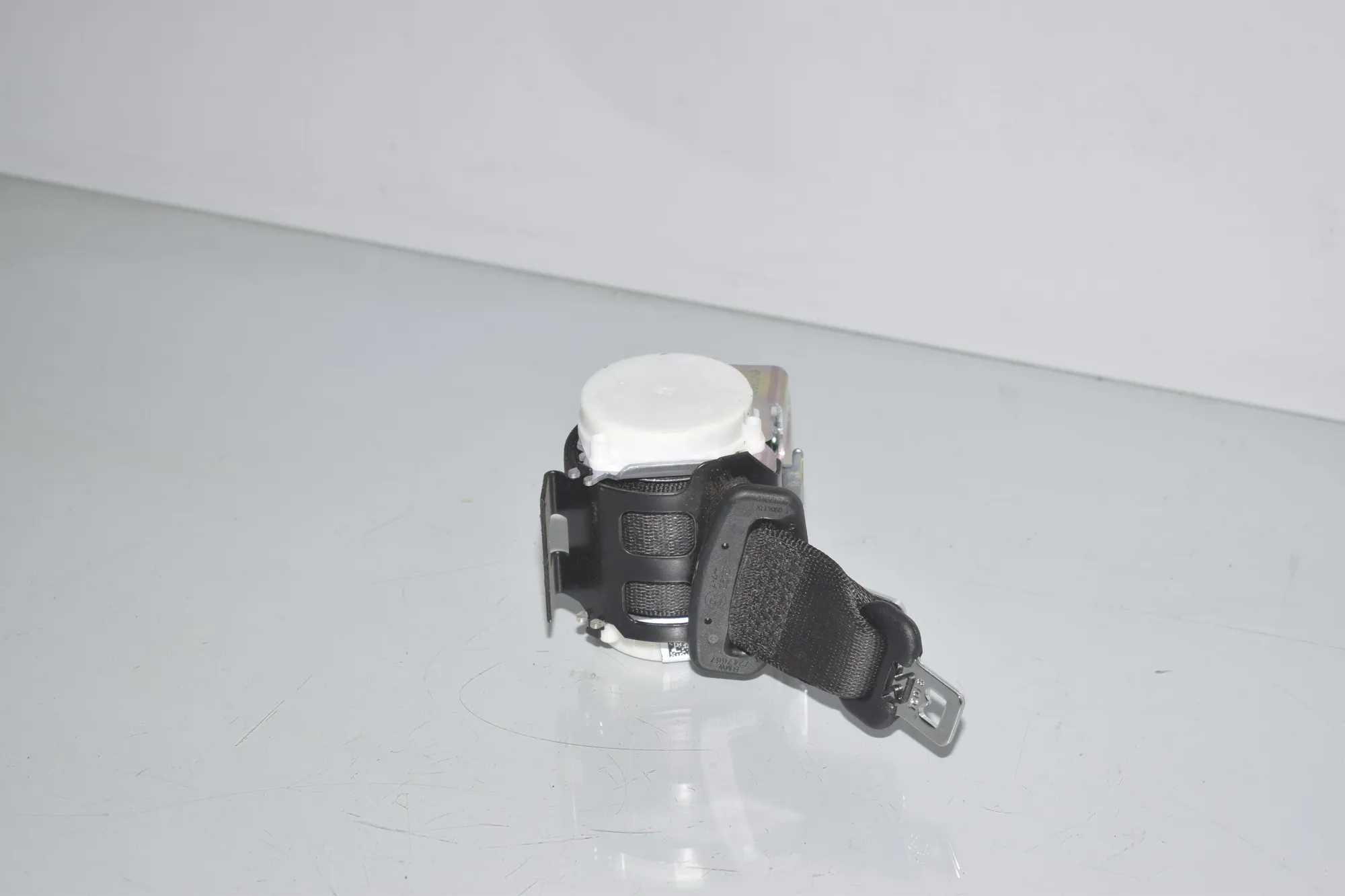 Rear Middle Seatbelt – OEM 7247667 · BMW 6 Gran Coupe (F06) 640 d 2013 – 2