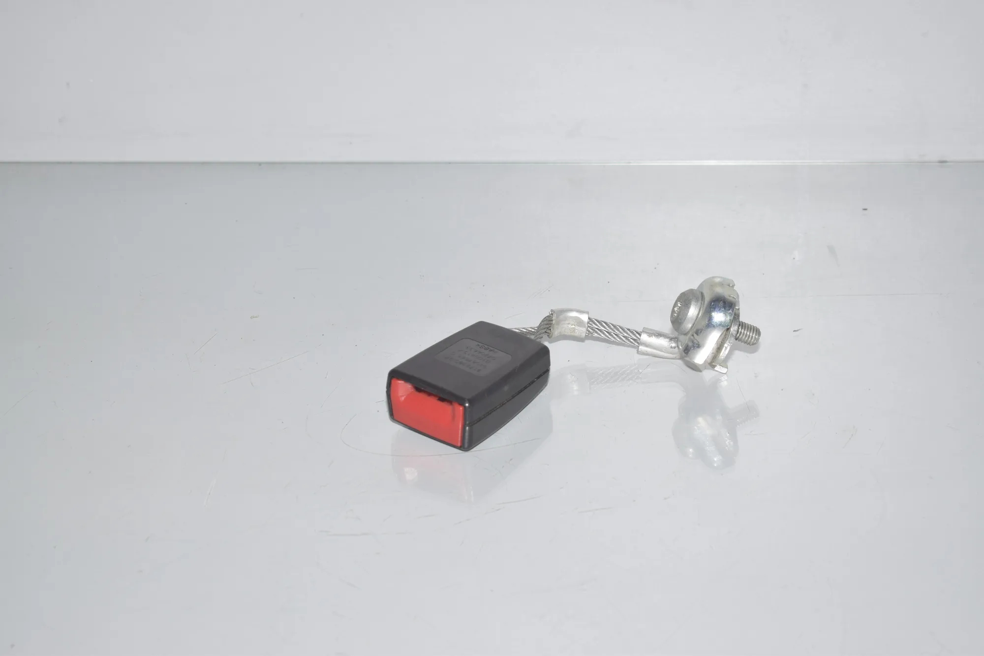 Rear Right Seat Buckle – OEM 9172380 · BMW 6 Gran Coupe (F06) 640 d 2013