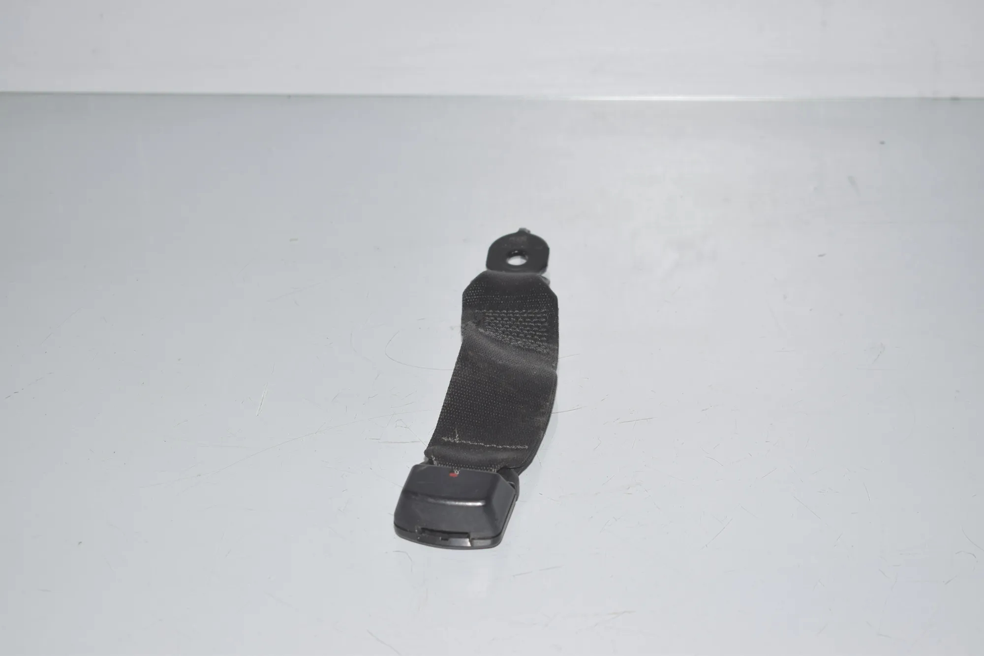 Rear Middle Seat Buckle – OEM 7244836 · BMW 6 Gran Coupe (F06) 640 d 2013