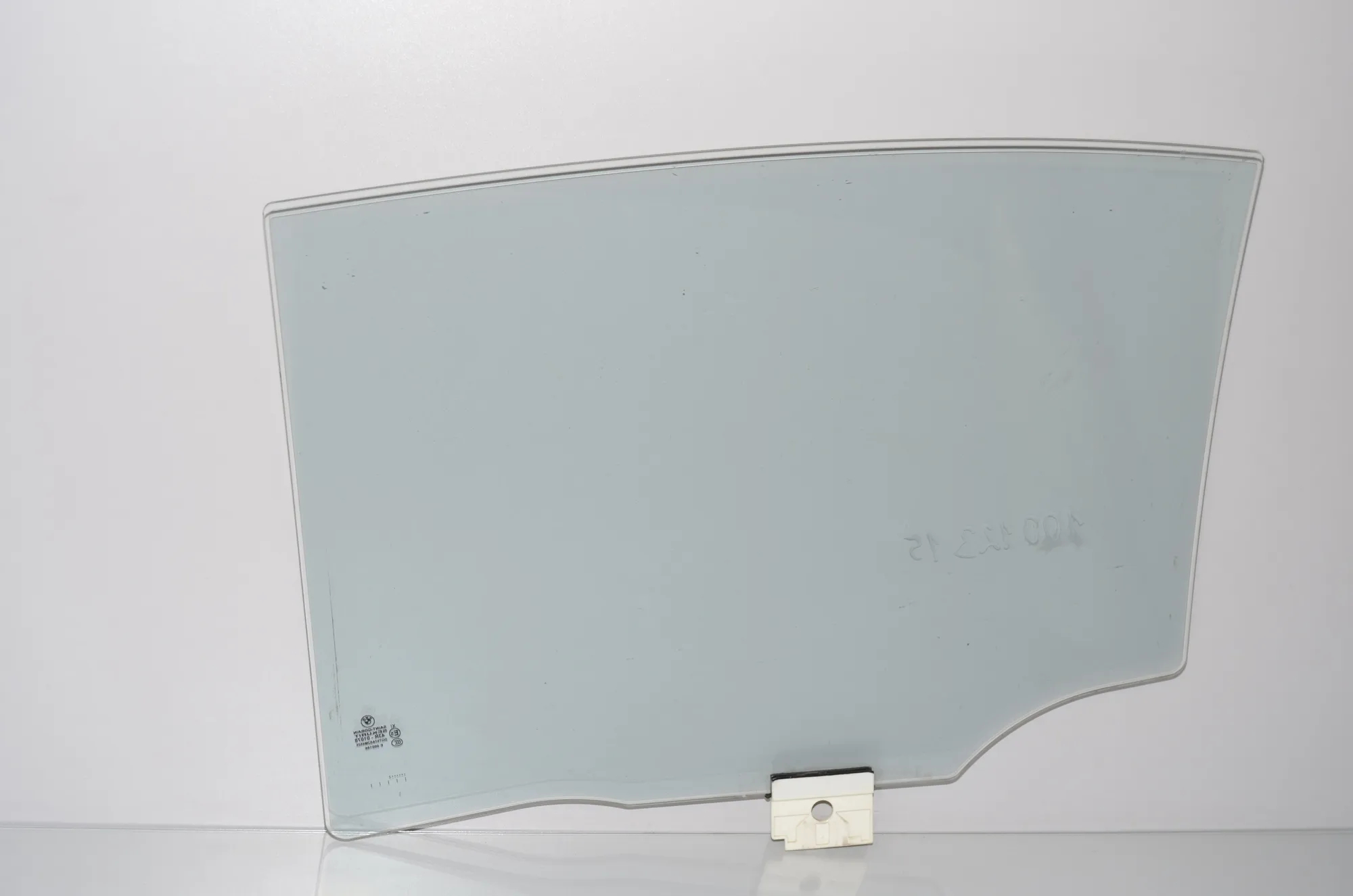 Rear Right Door Window – OEM 7409096 · BMW 7 (G11, G12) 730 d, Ld xDrive 2017 – 4