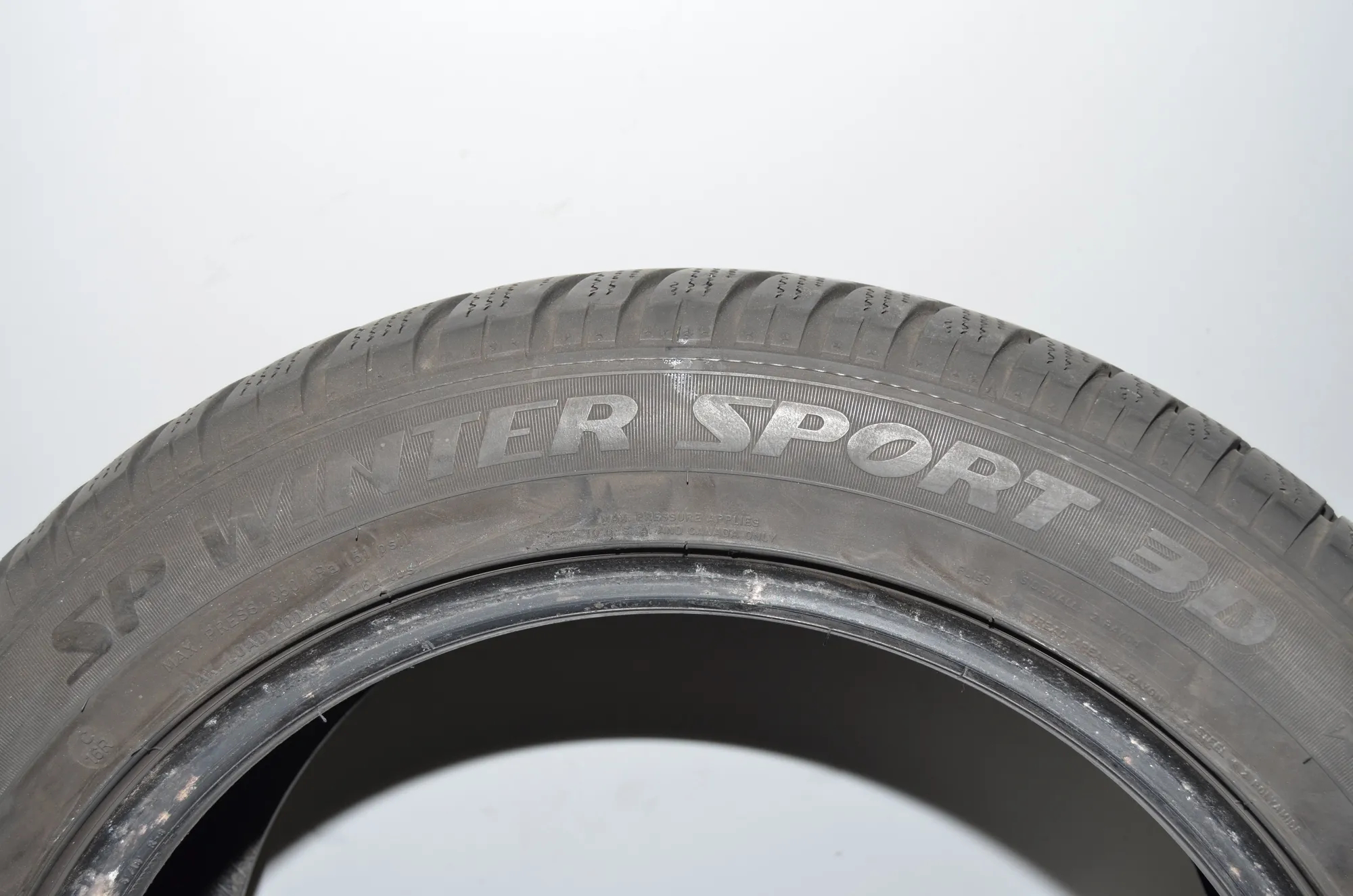 Tire · BMW 3 Touring (F31) BMW 3 Touring (F31) 320 d xDrive 2017 – 3