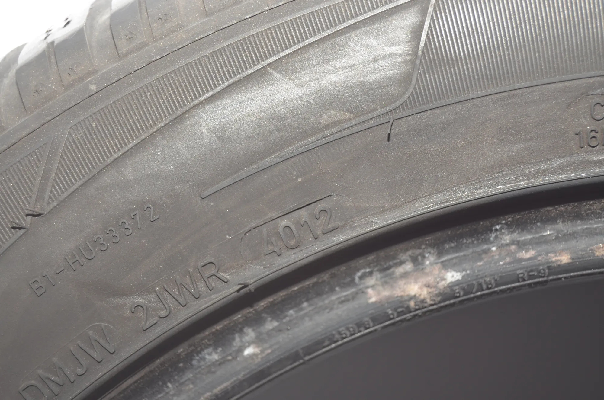 Tire · BMW 3 Touring (F31) BMW 3 Touring (F31) 320 d xDrive 2017 – 5