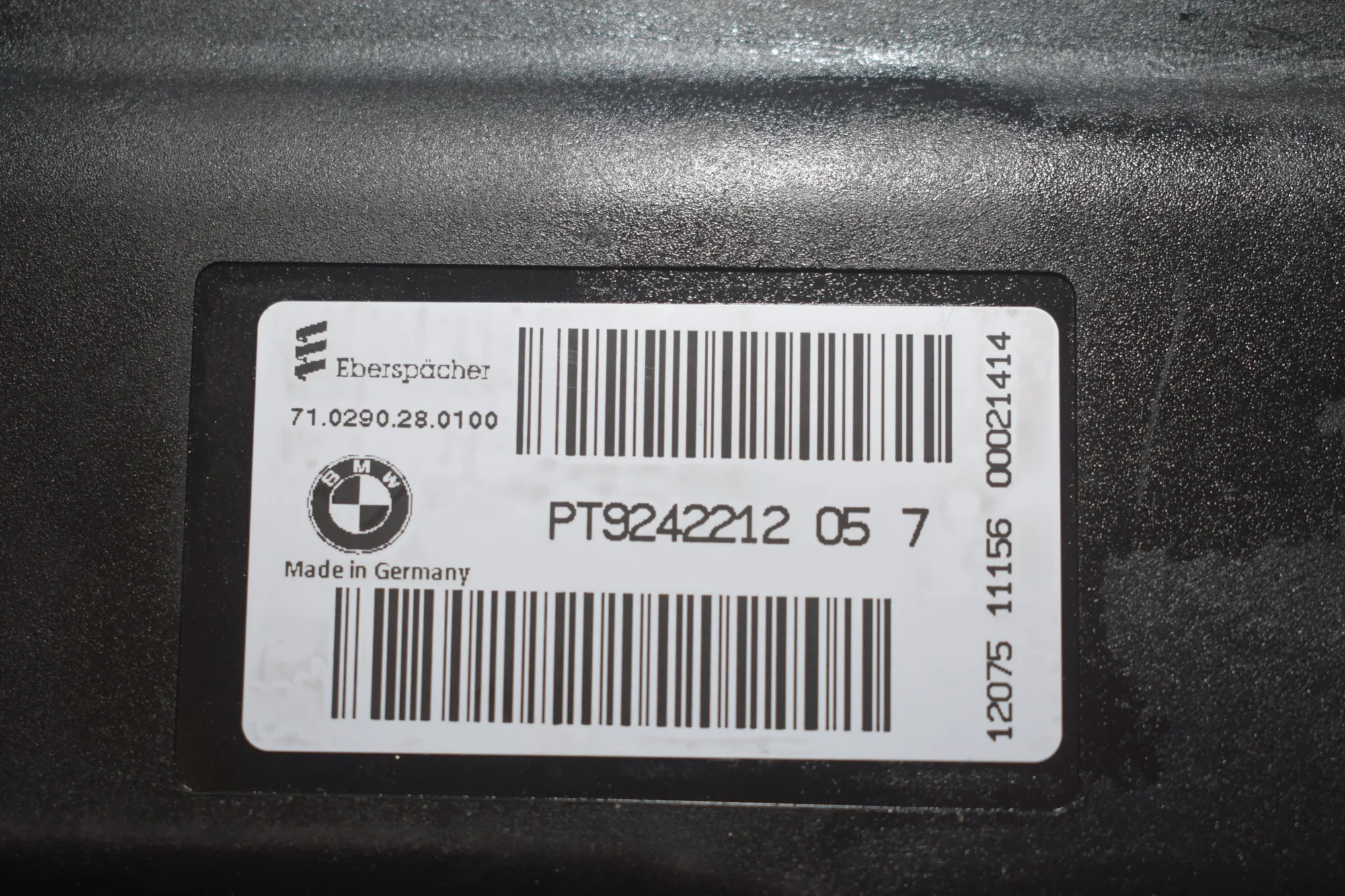Other Boot Trunk Parts – OEM 9242212 · BMW 6 Gran Coupe (F06) 640 d 2013 – 5