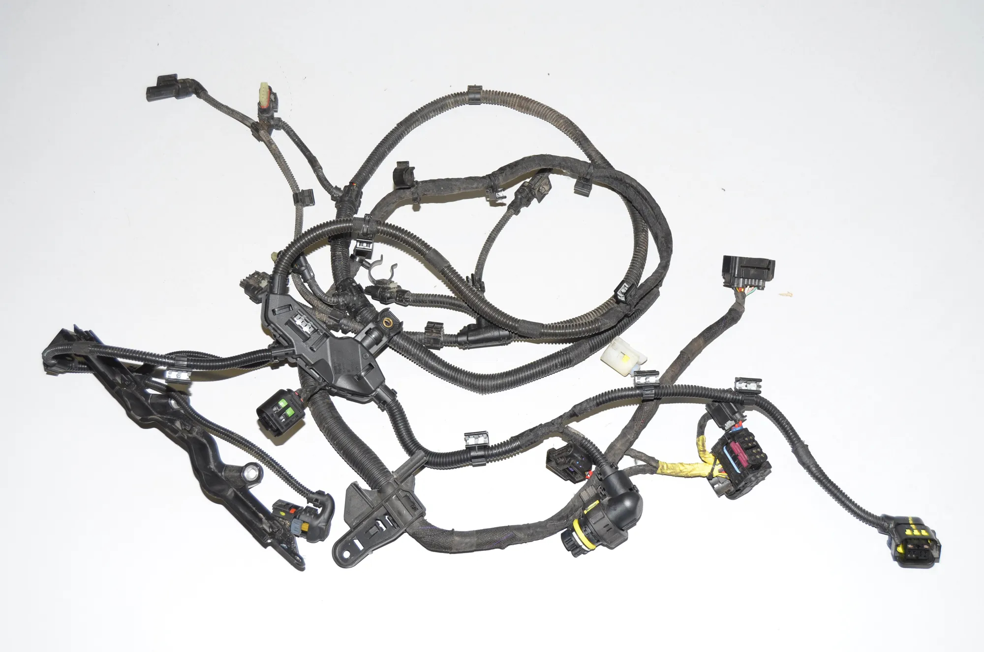 Engine Cable Harness – OEM 8476569 · BMW X5 (G05) BMW X5 (G05) xDrive 30 d 2021 – 2