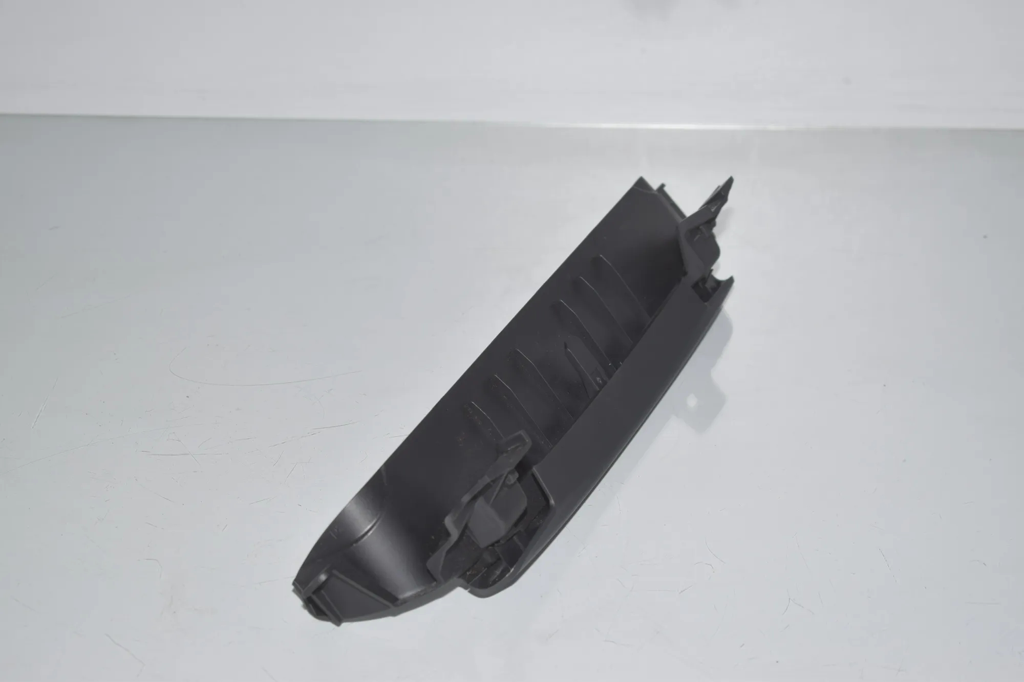 Other Dashboard Parts – OEM 9224339 · BMW 6 Gran Coupe (F06) 640 d 2013 – 3