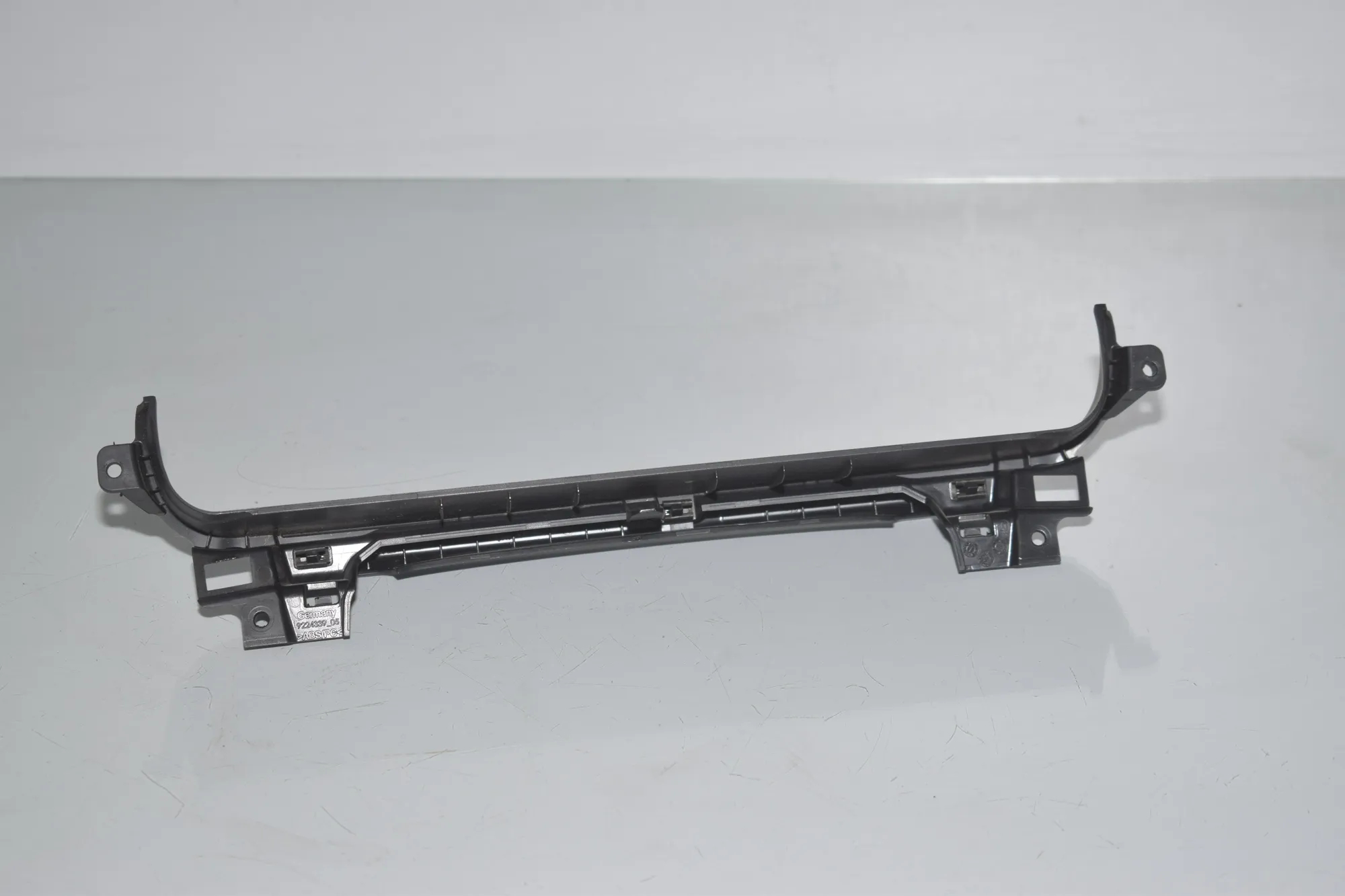 Other Dashboard Parts – OEM 9224339 · BMW 6 Gran Coupe (F06) 640 d 2013 – 4