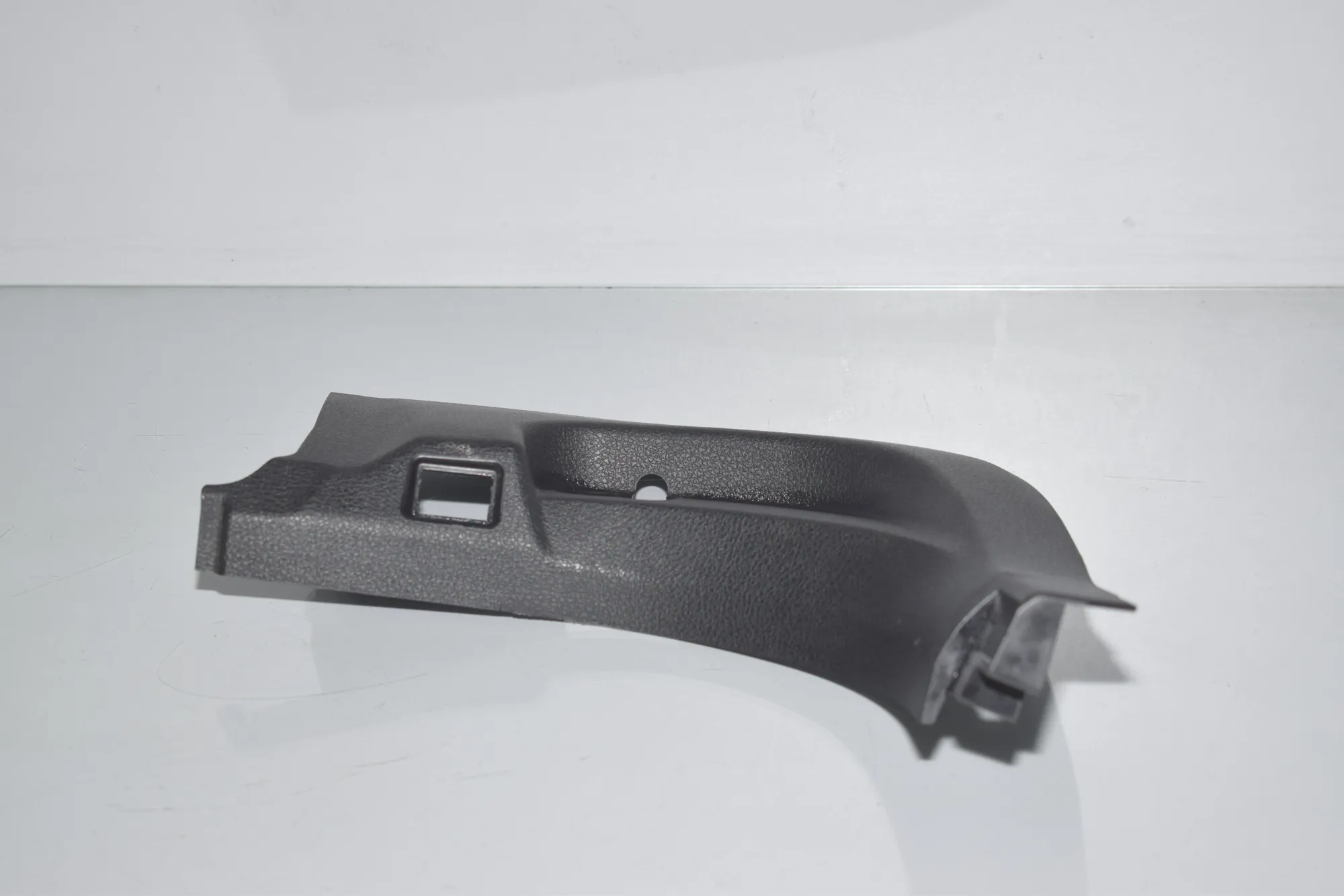 Other Trim Parts – OEM 7328013 · BMW 6 Gran Coupe (F06) 640 d 2013 – 2