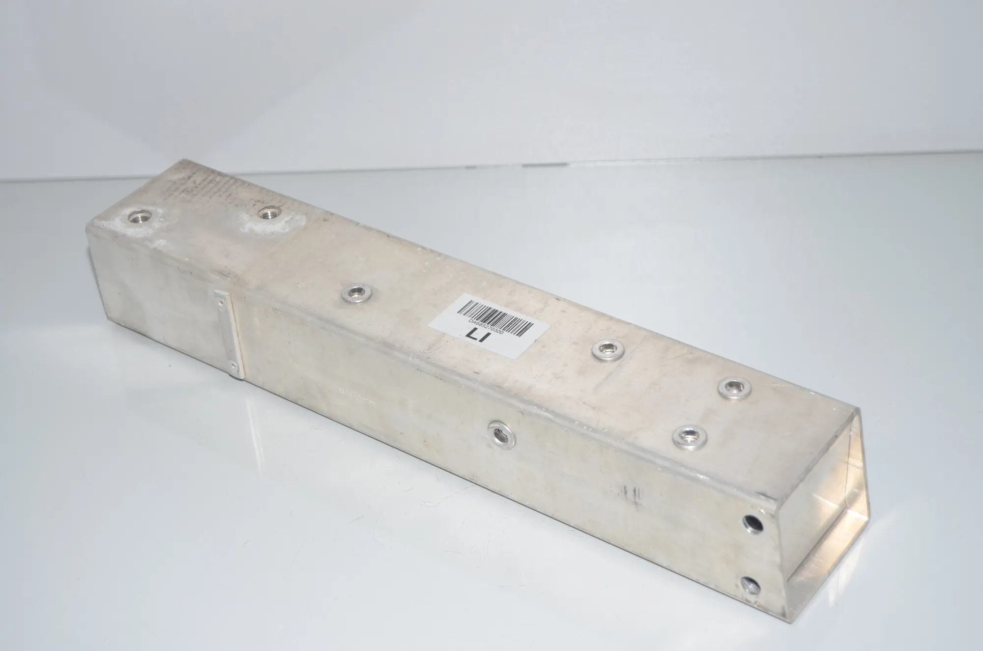 Left Side Crash Absorber – OEM 6852703 · BMW i3 (I01) Electric 2021 – 3