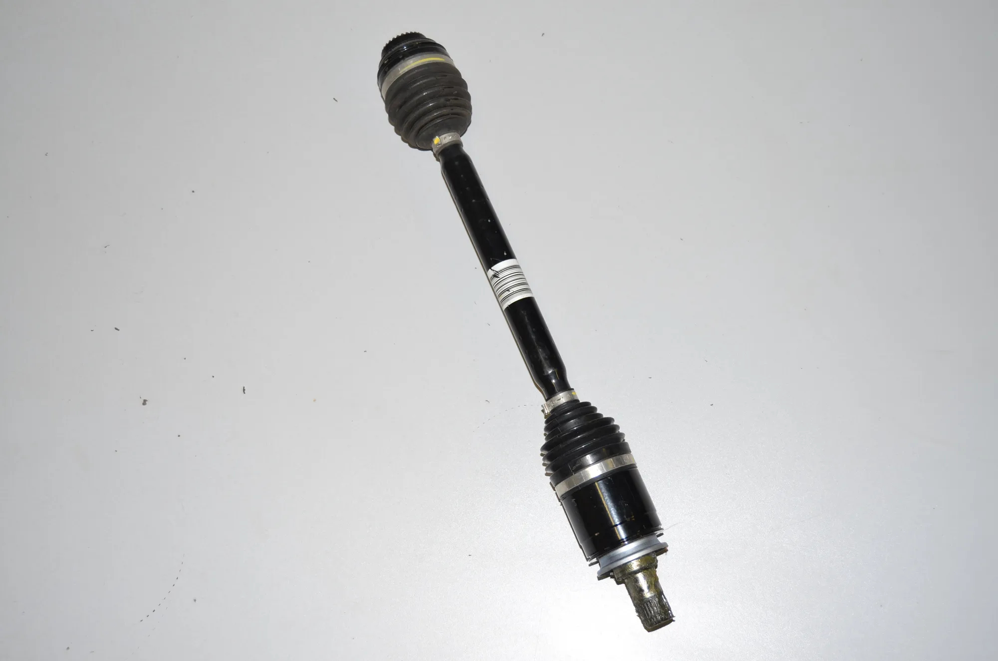 Rear Left Driveshaft – OEM 7641213 · BMW i3 (I01) Electric 2021