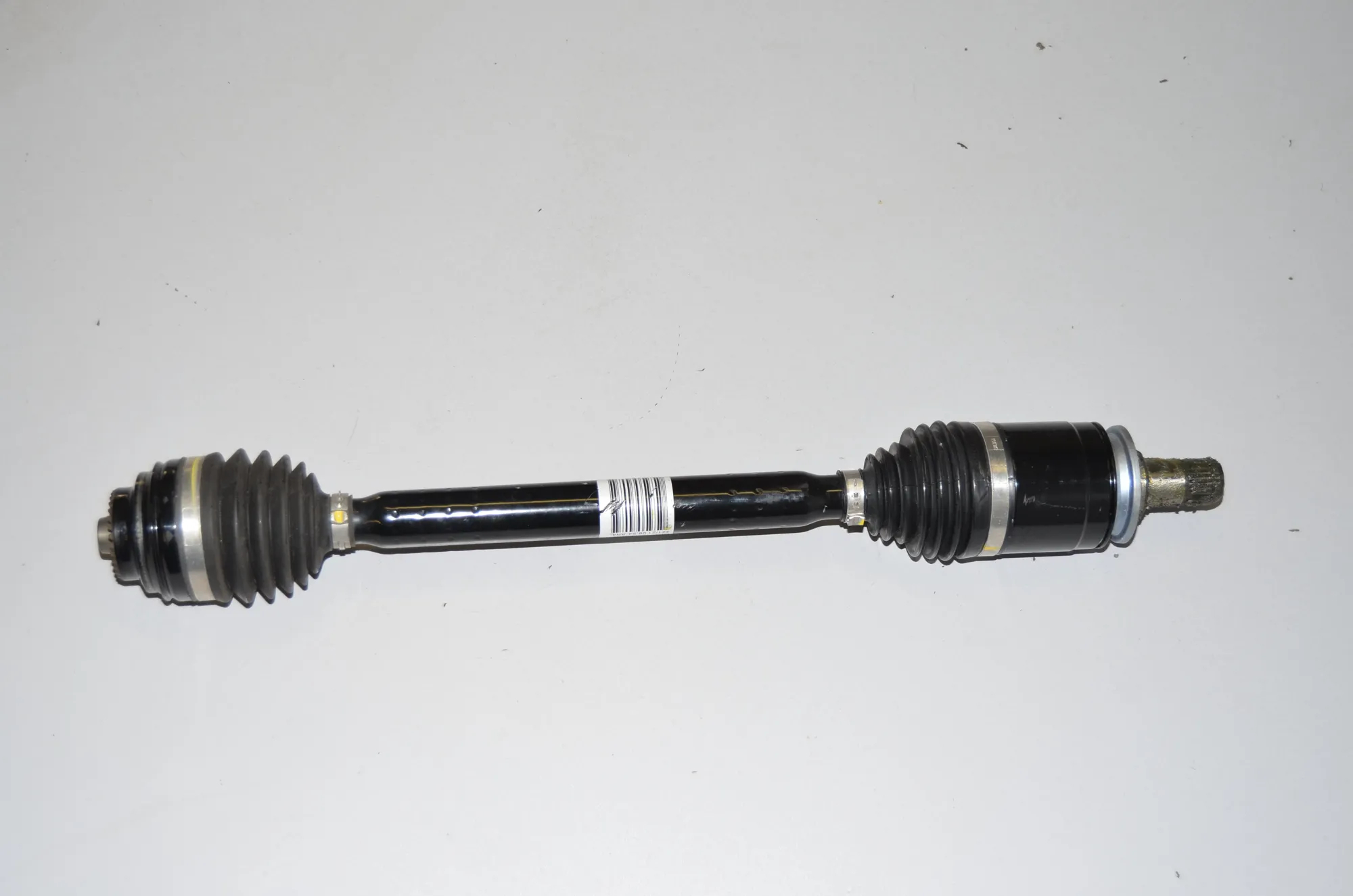 Rear Left Driveshaft – OEM 7641213 · BMW i3 (I01) Electric 2021 – 4