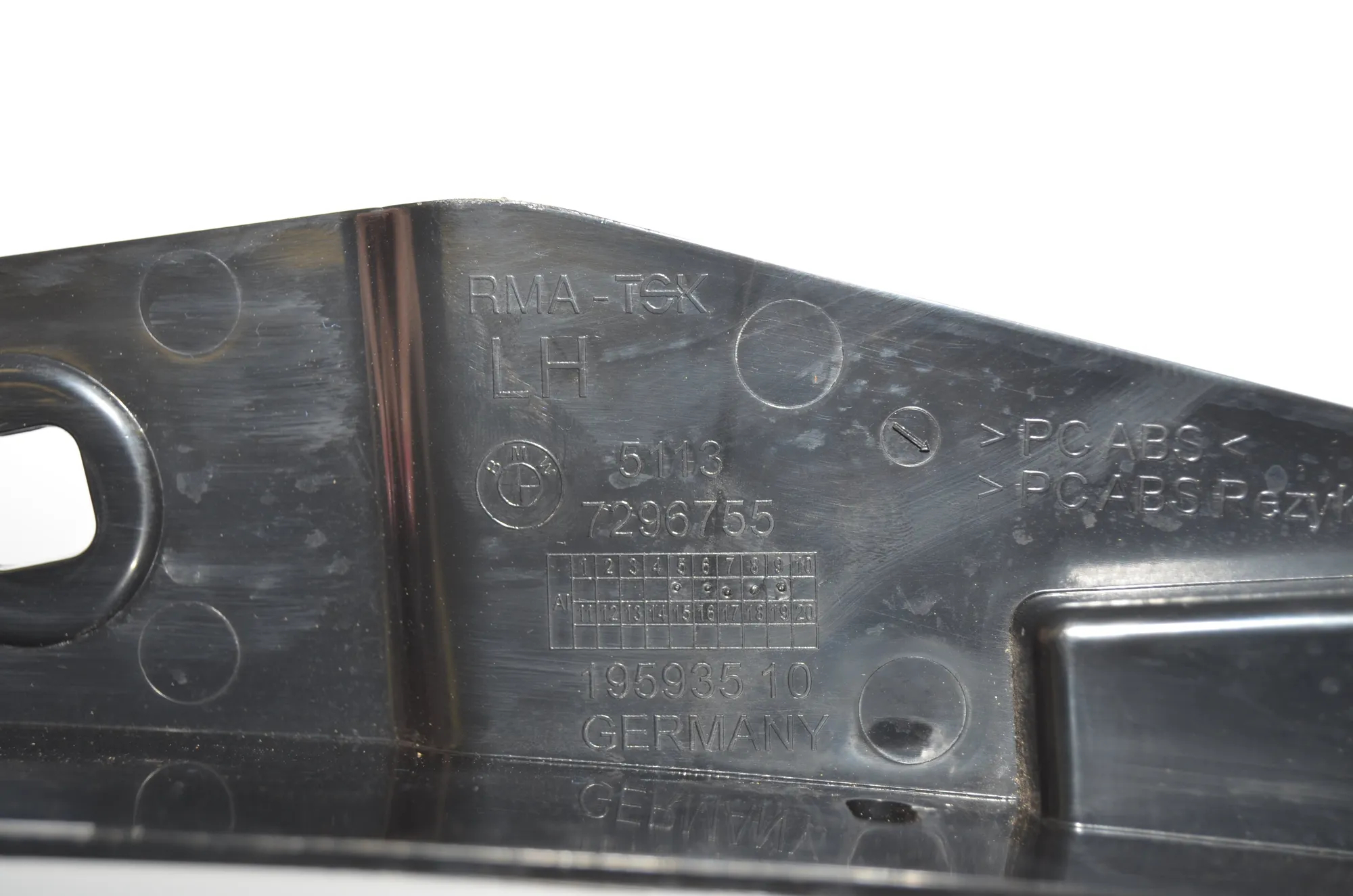 Other Body Parts – OEM 7296755 · BMW i3 (I01) Electric 2021 – 5