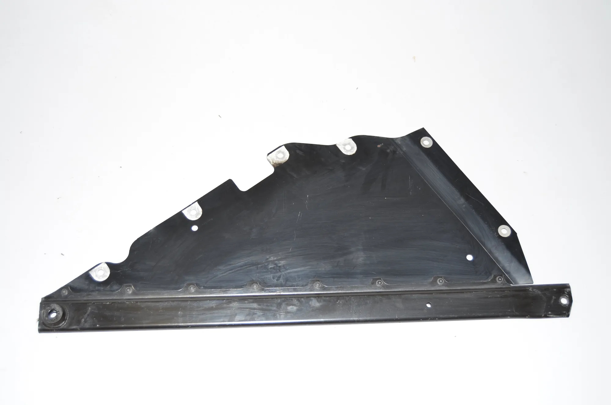Other Underbody Cover – OEM 6859774 · BMW i3 (I01) Electric 2021 – 4