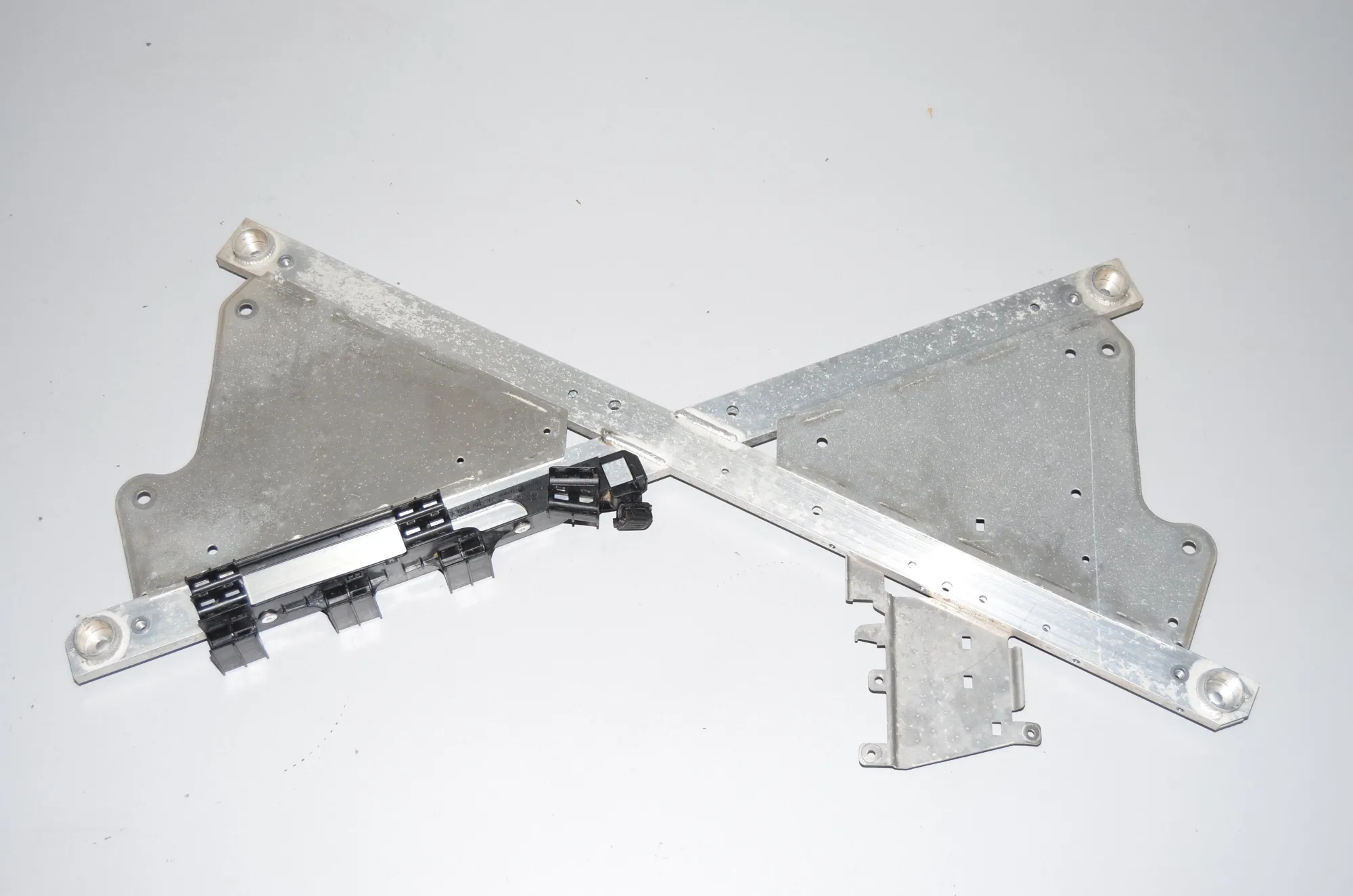 Other Underbody Cover – OEM 6818825 · BMW i3 (I01) Electric 2021