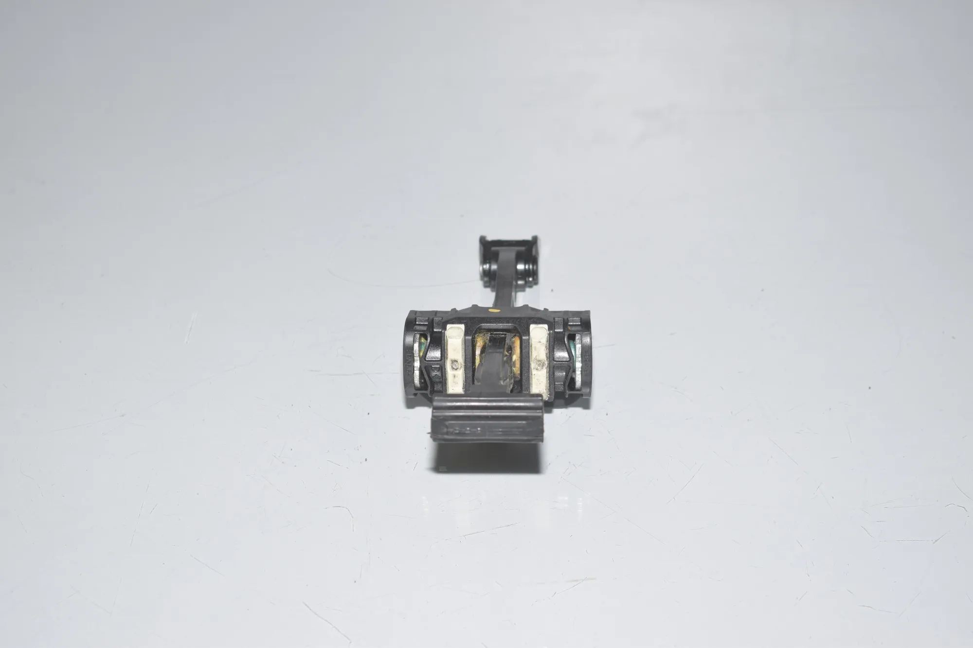 Front Left Door Soft Close Unit – OEM 7275374 · BMW 6 Gran Coupe (F06) 640 d 2013