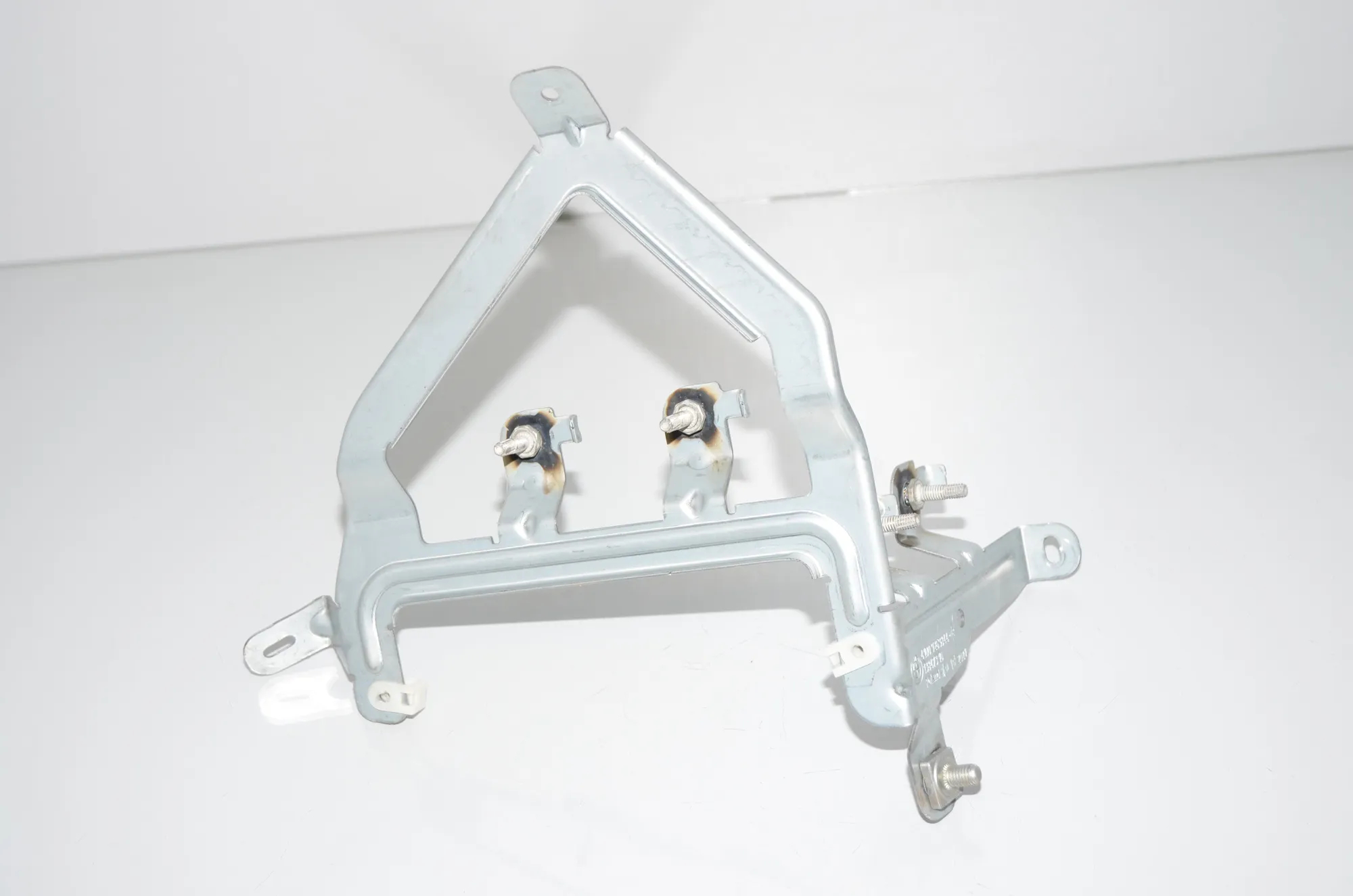 Bracket – OEM 9269844 · BMW i3 (I01) Electric 2021