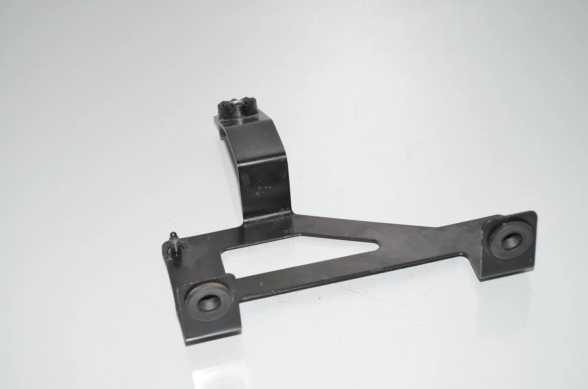 Bracket – OEM 9291291 · BMW i3 (I01) Electric 2021 – 3