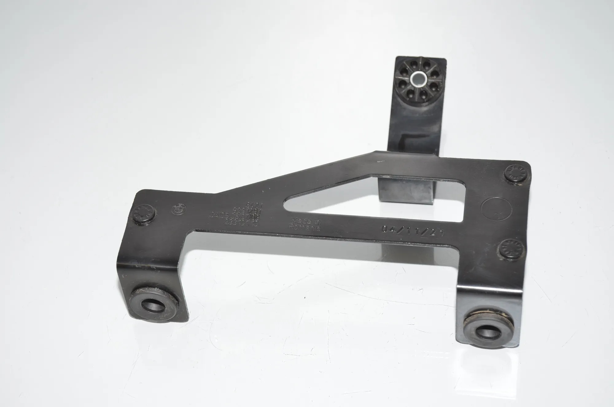 Bracket – OEM 9291291 · BMW i3 (I01) Electric 2021