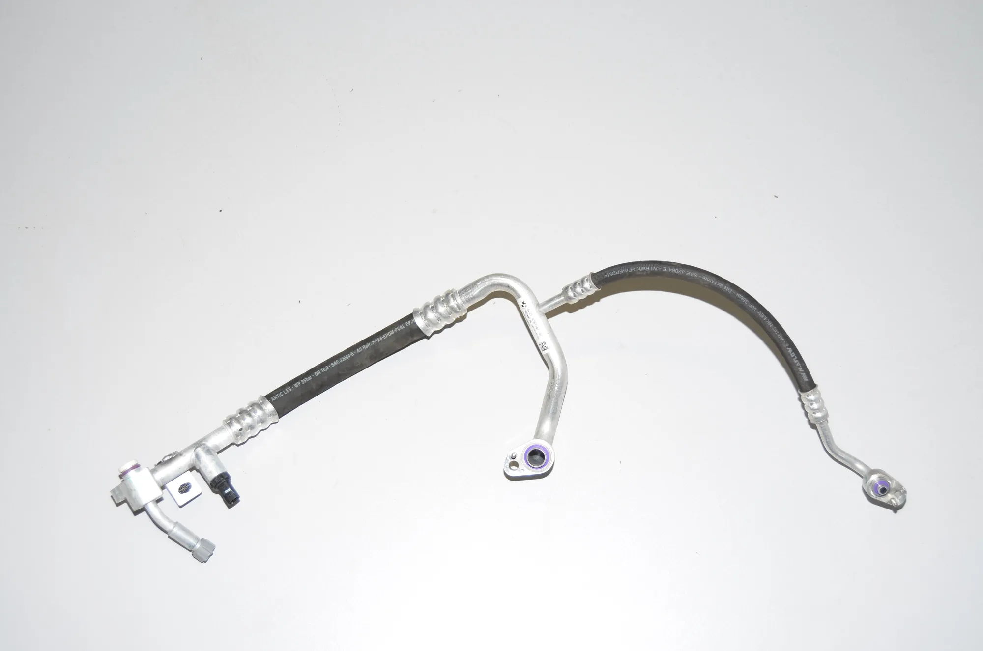 A/C Air Con Hose Pipe – OEM 9291147 · BMW i3 (I01) Electric 2021 – 4