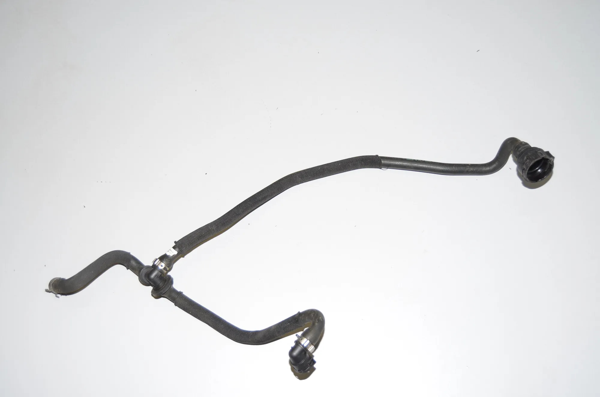 Coolant Hose Pipe – OEM 7616030 · BMW i3 (I01) Electric 2021 – 4