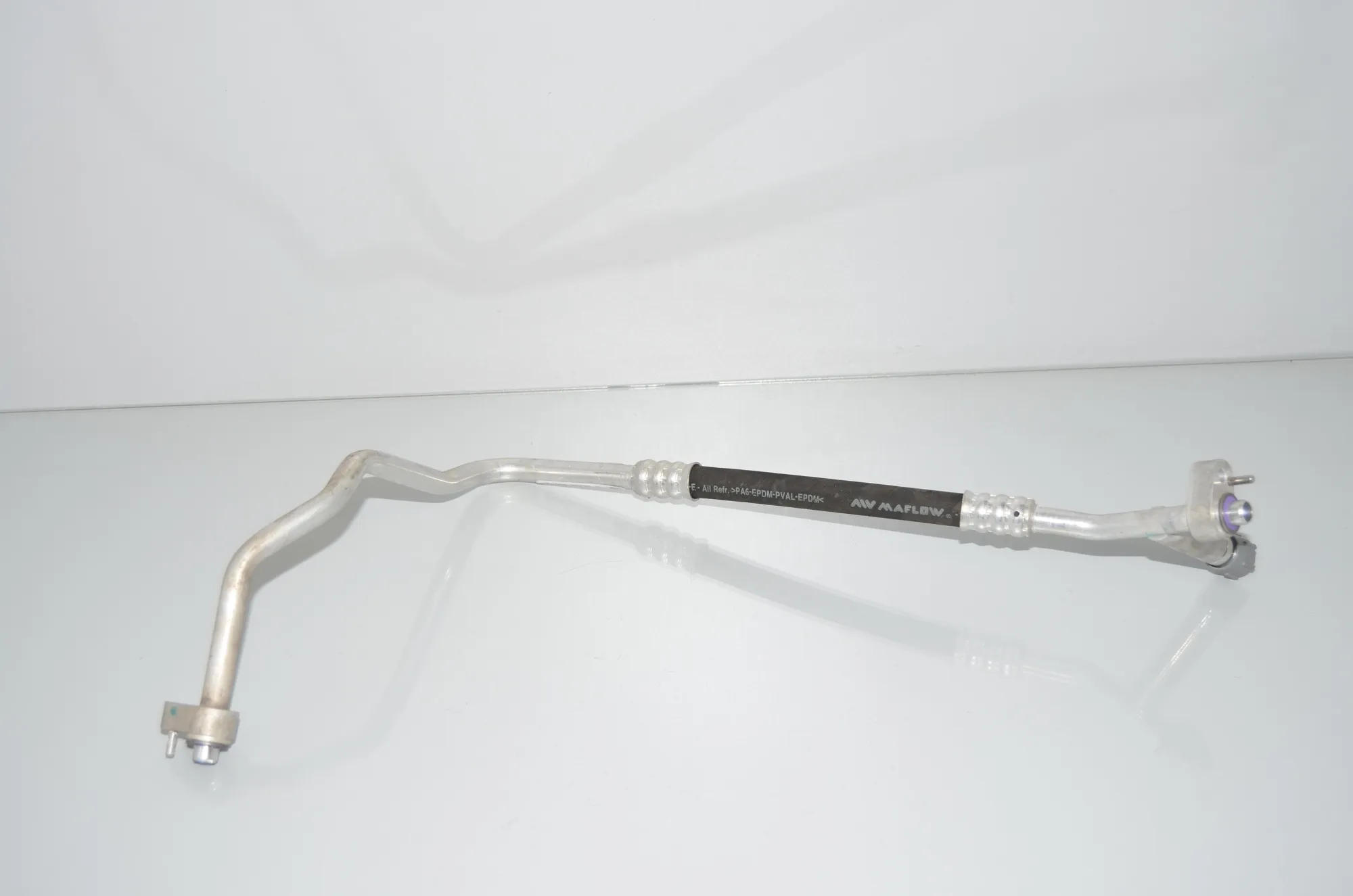 A/C Air Con Hose Pipe – OEM 9335483 · BMW i3 (I01) Electric 2021 – 2