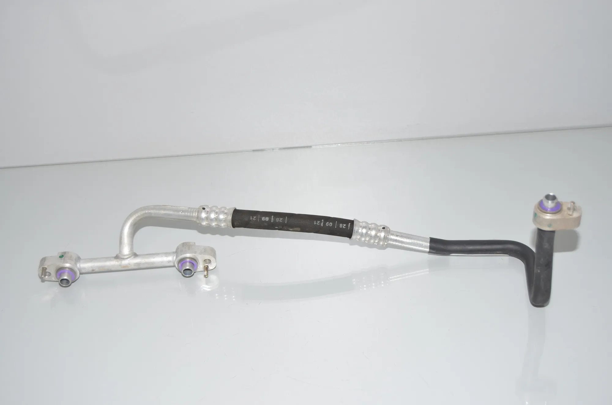A/C Air Con Hose Pipe – OEM 9291154 · BMW i3 (I01) Electric 2021