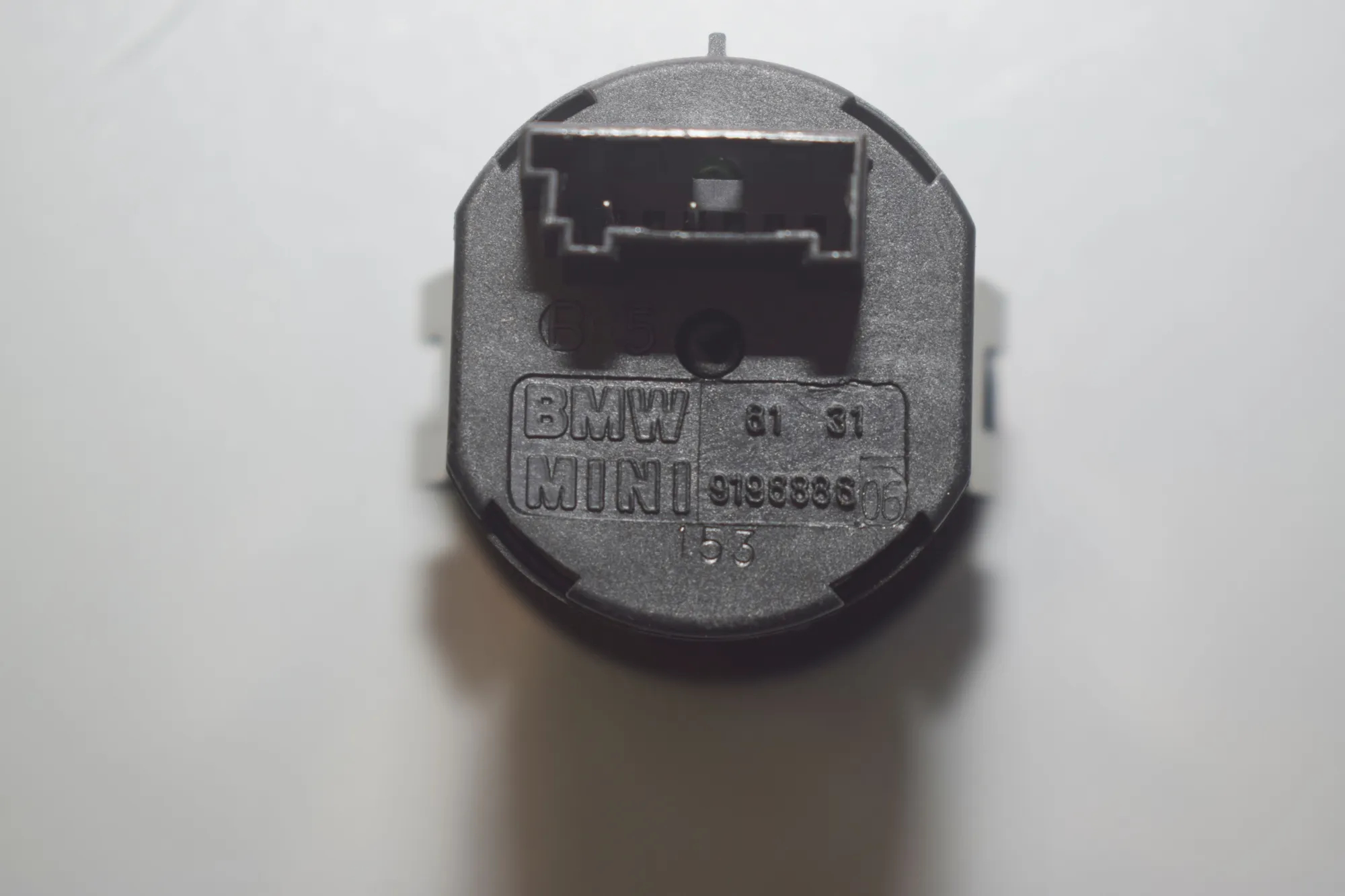 SRS Switch – OEM 9198888 · BMW 6 Gran Coupe (F06) 640 d 2013 – 4