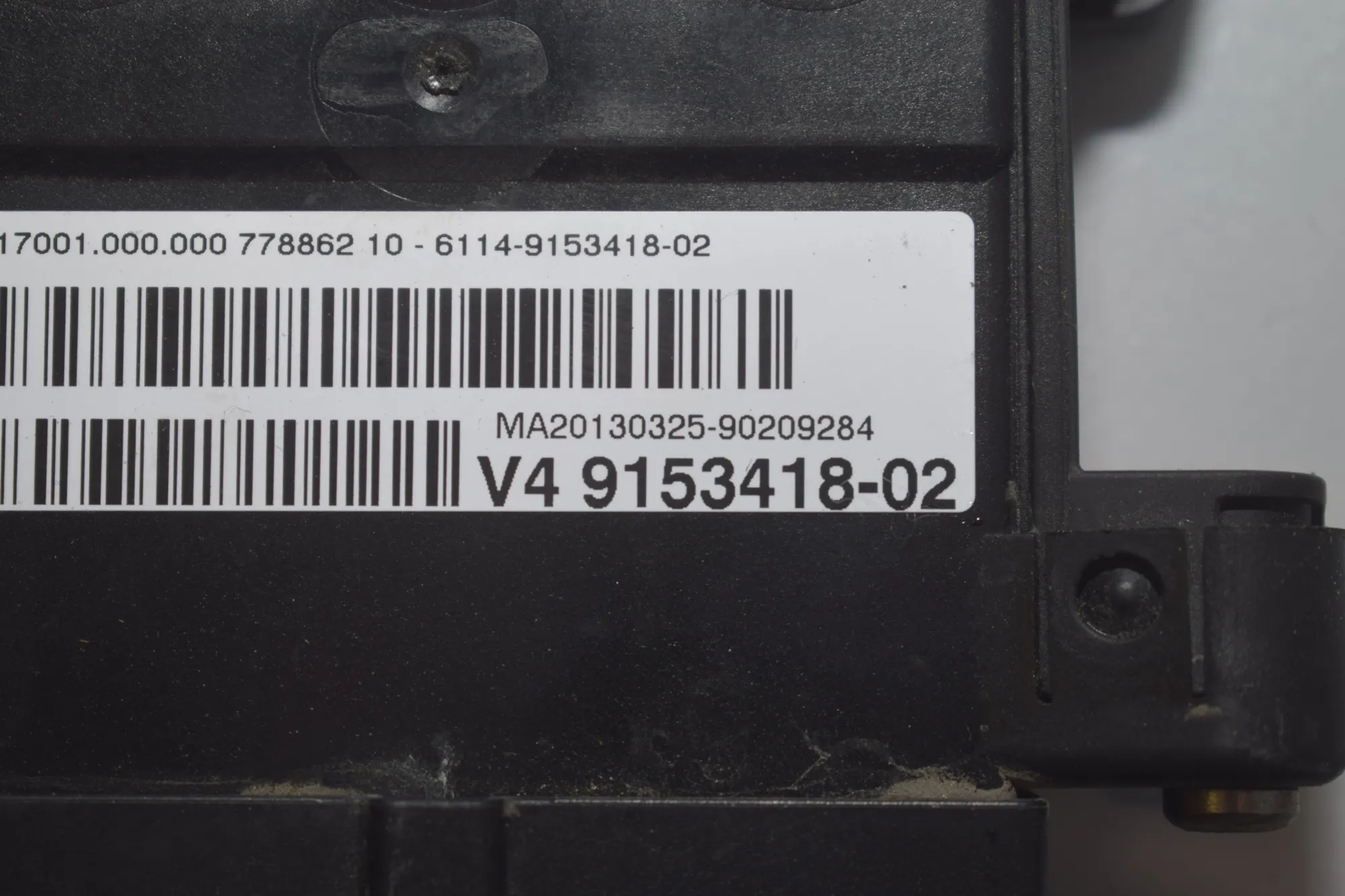 Power Distribution Unit – OEM 9153418 · BMW 6 Gran Coupe (F06) 640 d 2013 – 5