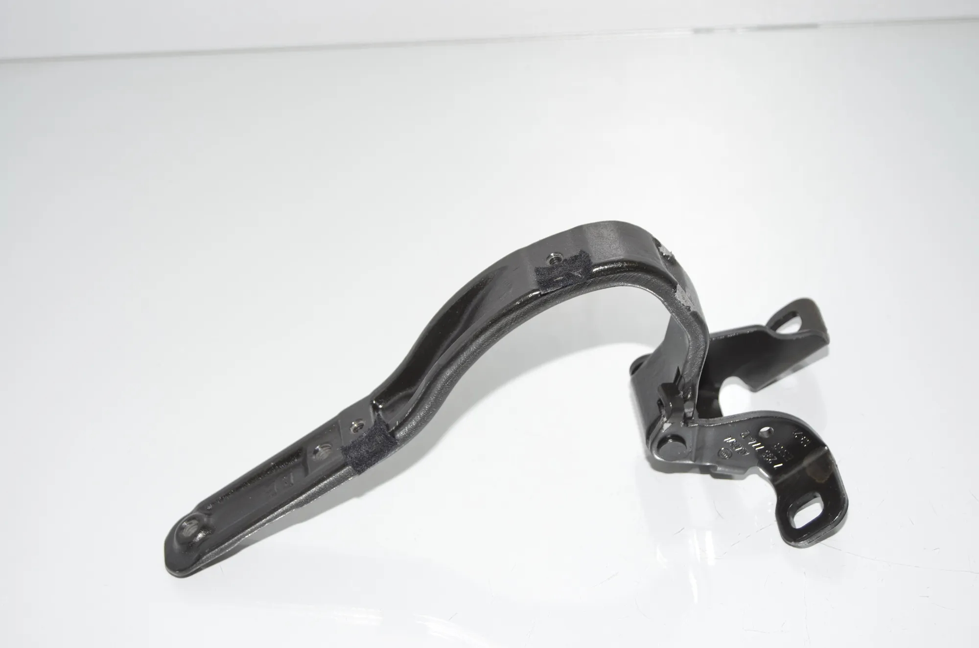 Right Side Bootlid Hinge – OEM 7296774 · BMW i3 (I01) Electric 2021 – 2