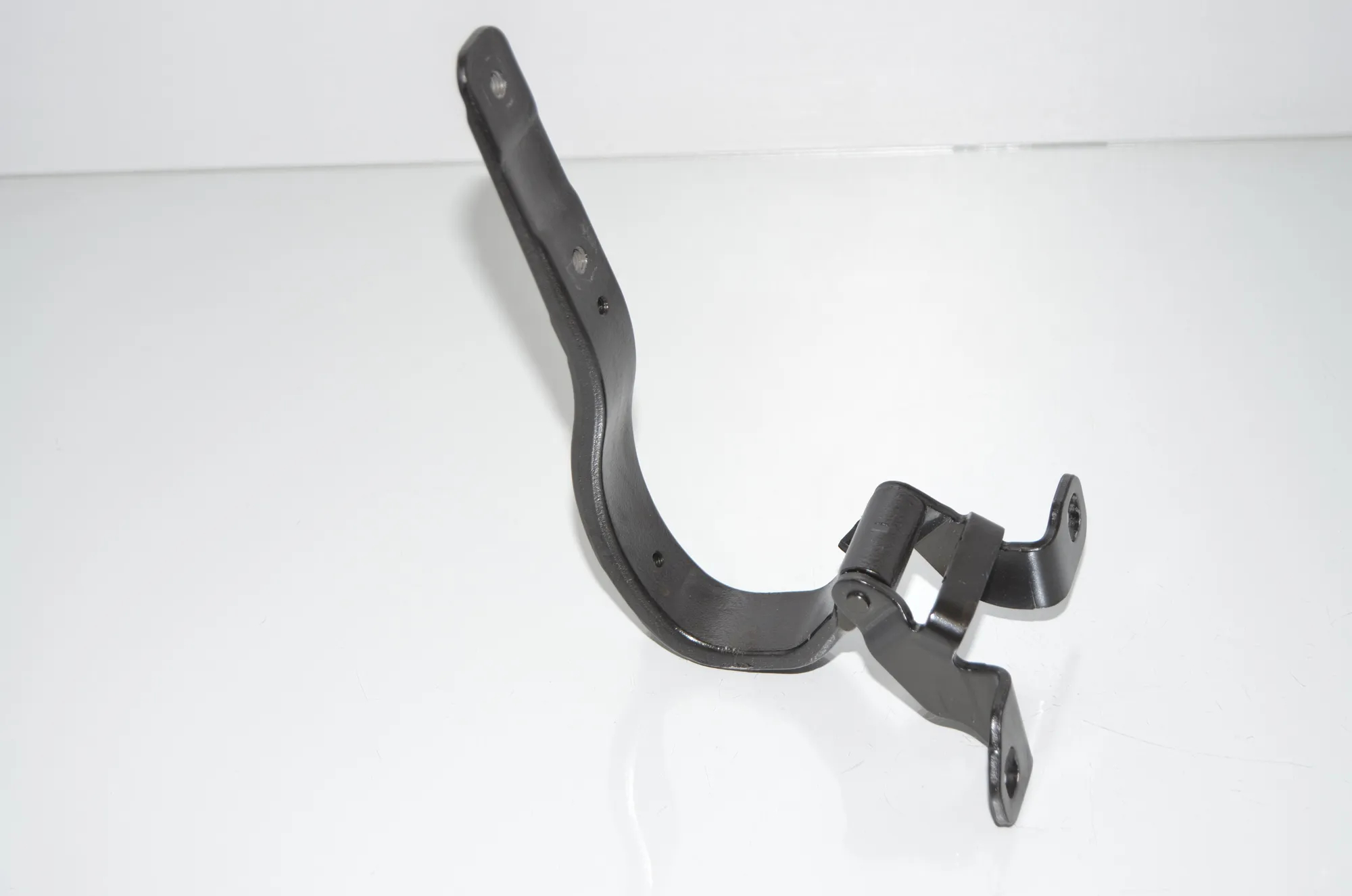 Right Side Bootlid Hinge – OEM 7296774 · BMW i3 (I01) Electric 2021 – 4