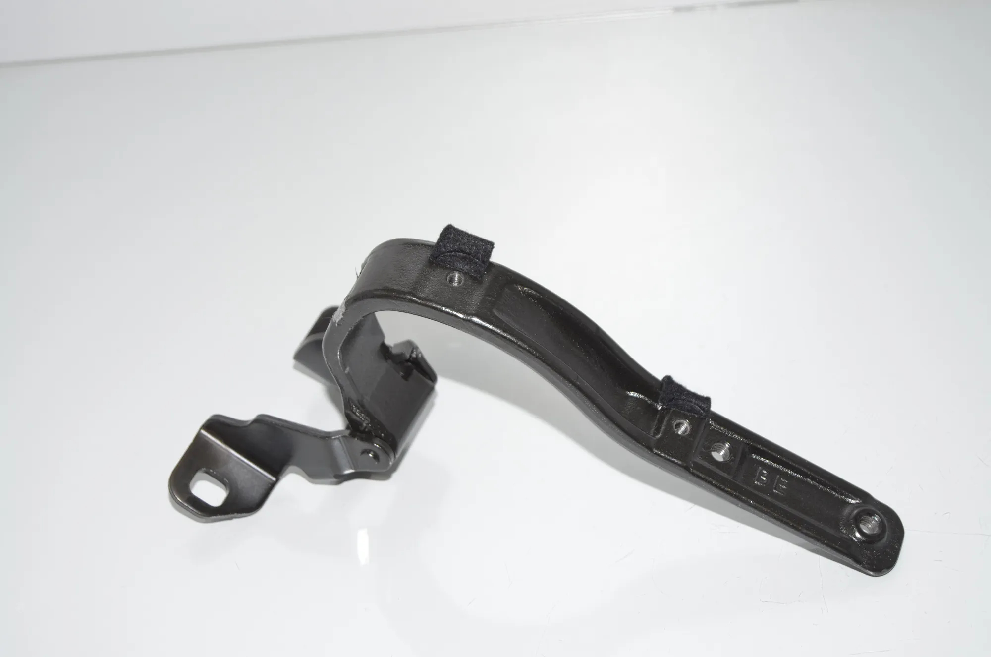 Right Side Bootlid Hinge – OEM 7296774 · BMW i3 (I01) Electric 2021