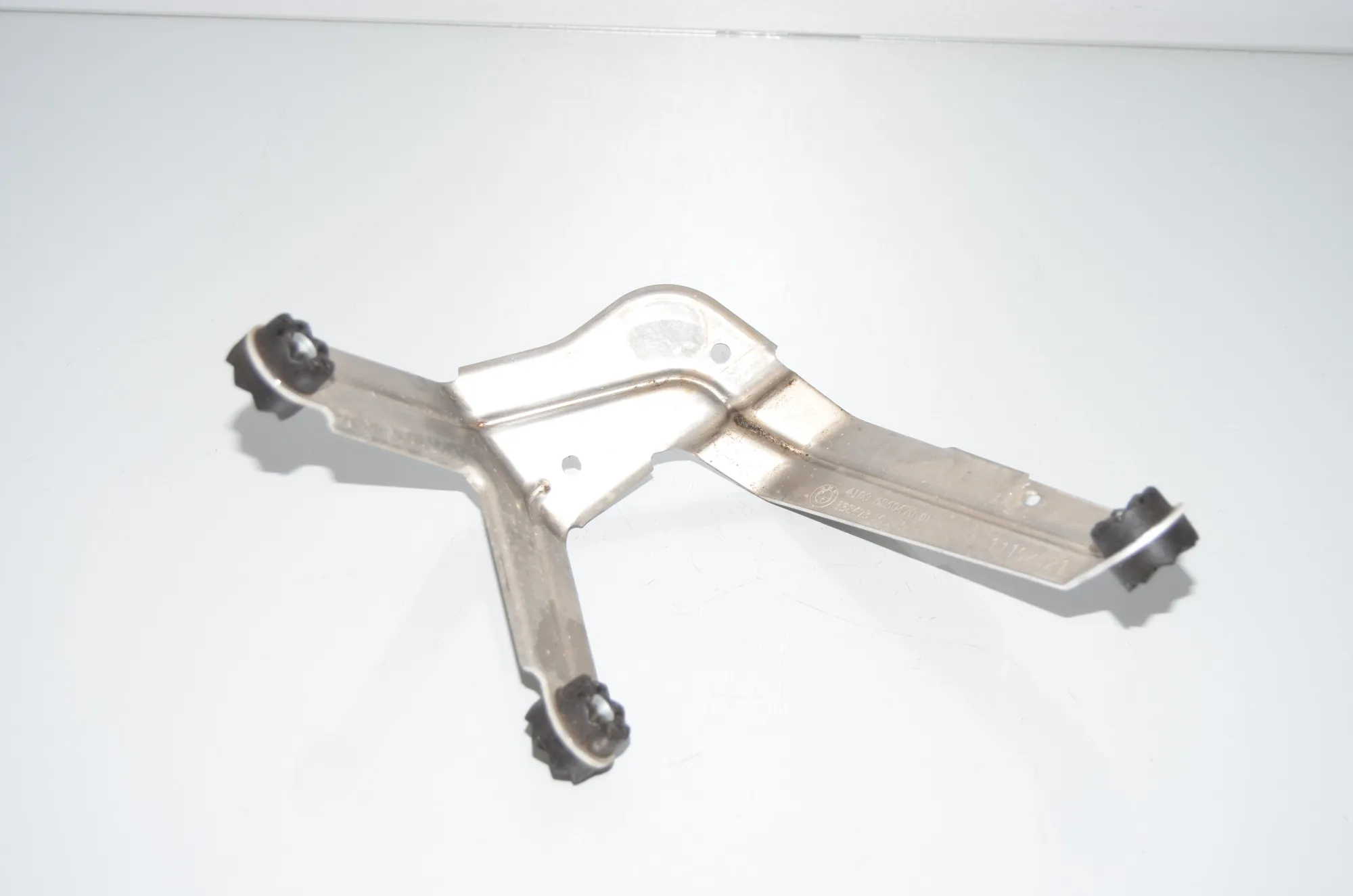 ABS Pump Holder – OEM 6850470 · BMW i3 (I01) Electric 2021