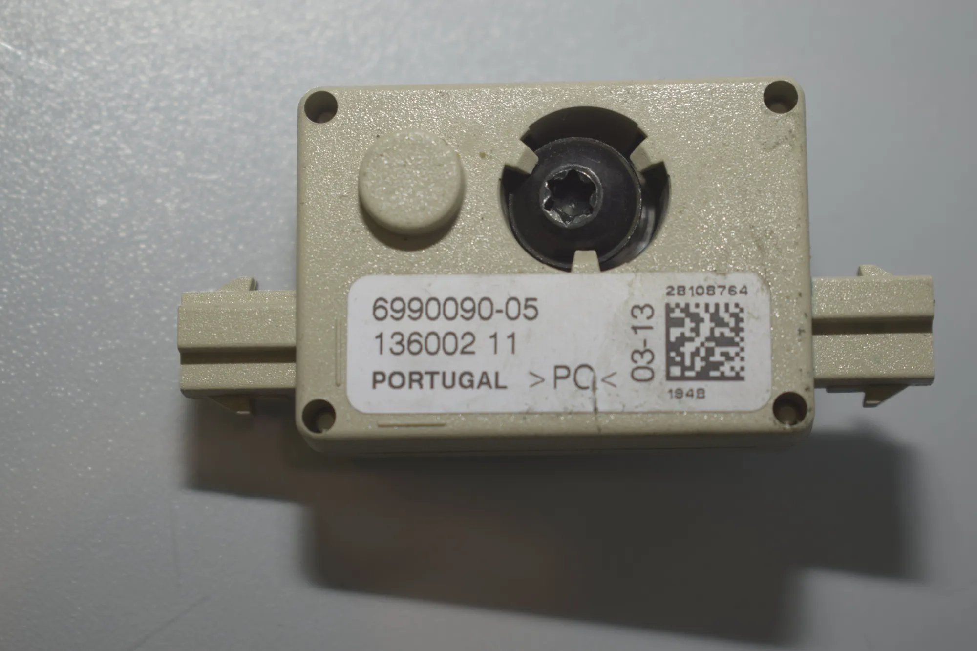 Antenna Amplifier – OEM 6990090 · BMW 6 Gran Coupe (F06) 640 d 2013 – 4