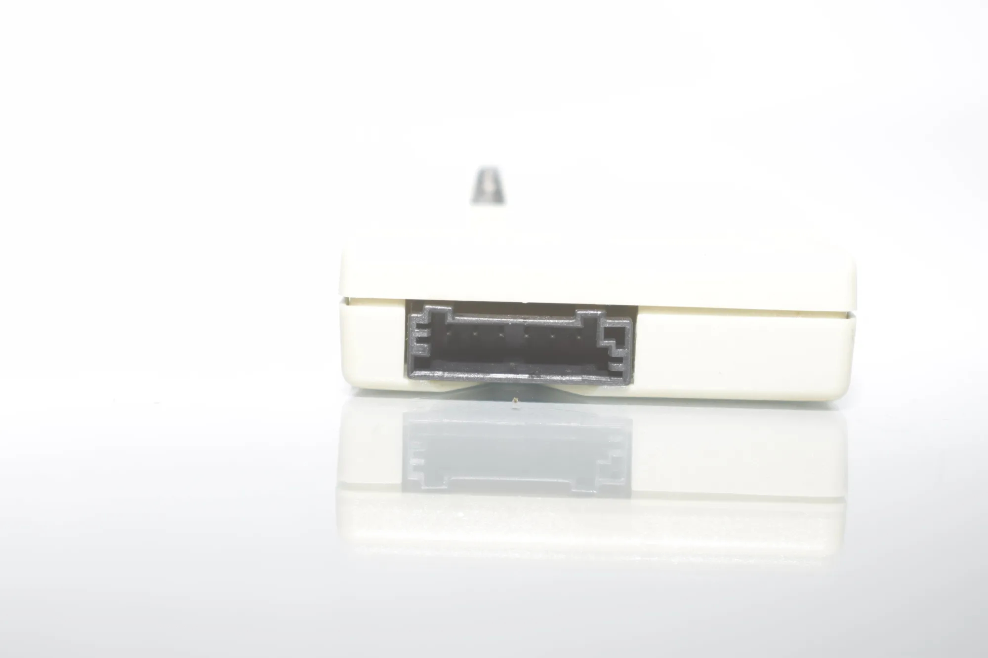 Antenna Amplifier – OEM 9261095 · BMW 6 Gran Coupe (F06) 640 d 2013 – 4