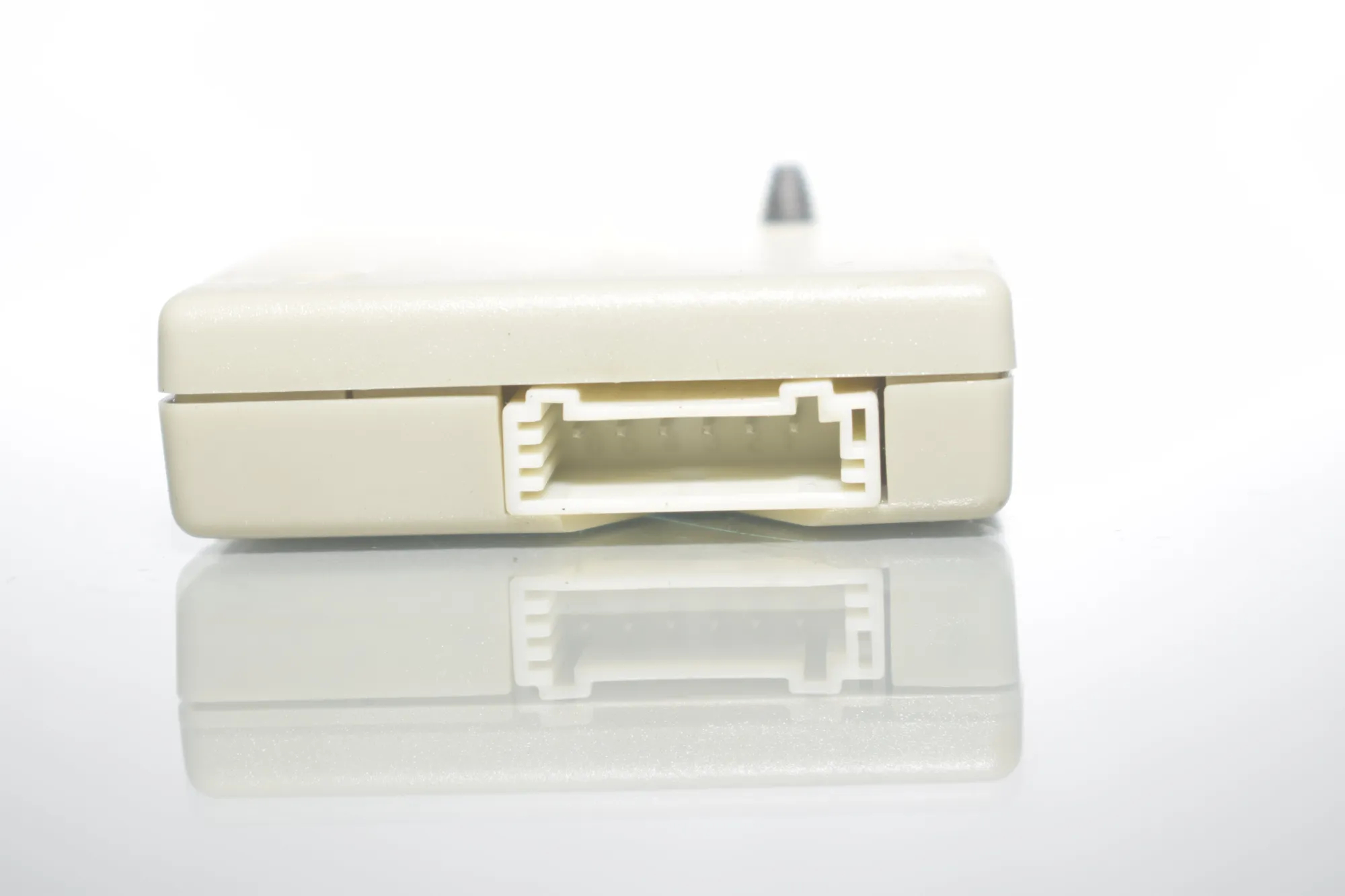 Antenna Amplifier – OEM 9261095 · BMW 6 Gran Coupe (F06) 640 d 2013 – 5